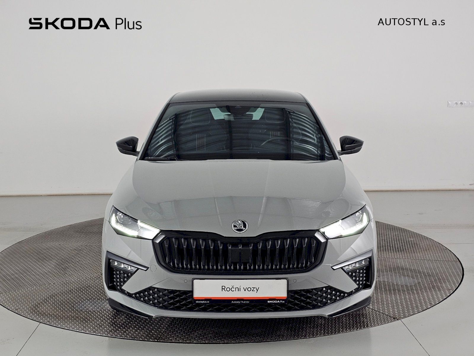 Škoda Scala, 1.0TSI DSG 85kW Monte Carlo TA - fotka 4