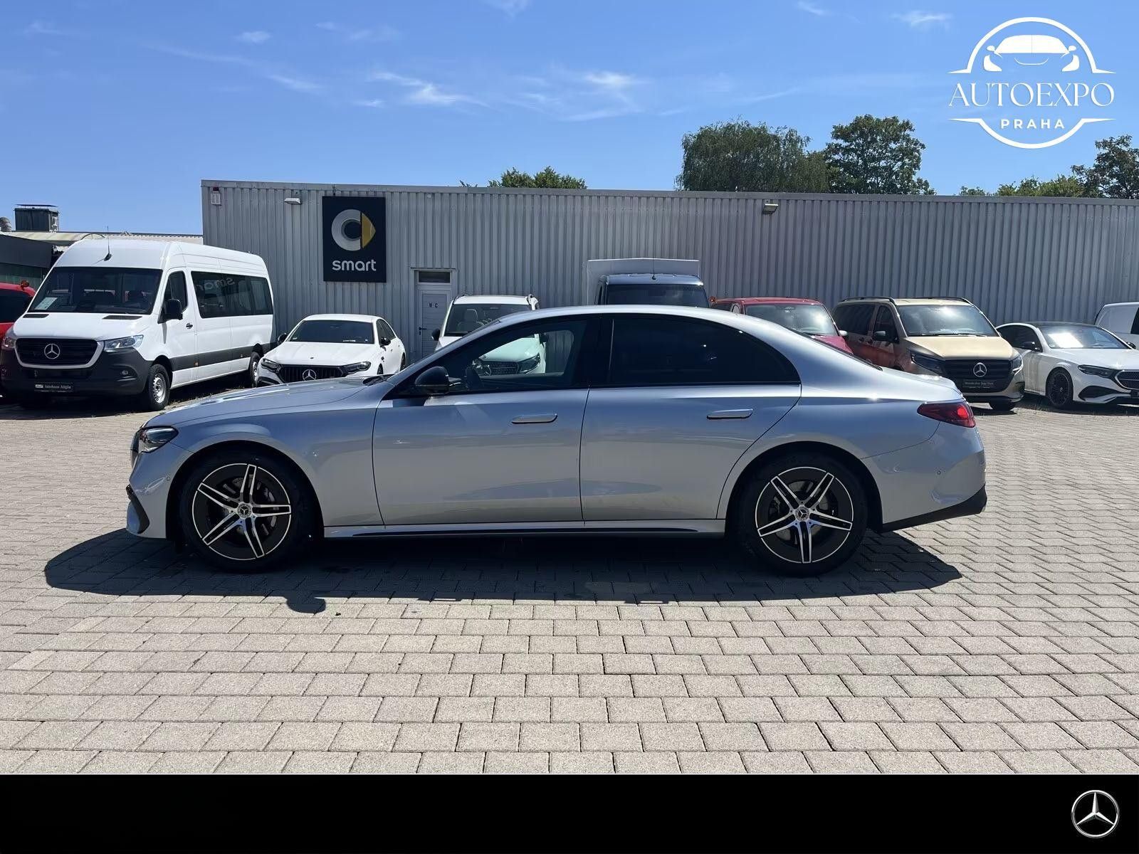 Mercedes-Benz Třídy E, 450d 4M AMG Night - fotka 4