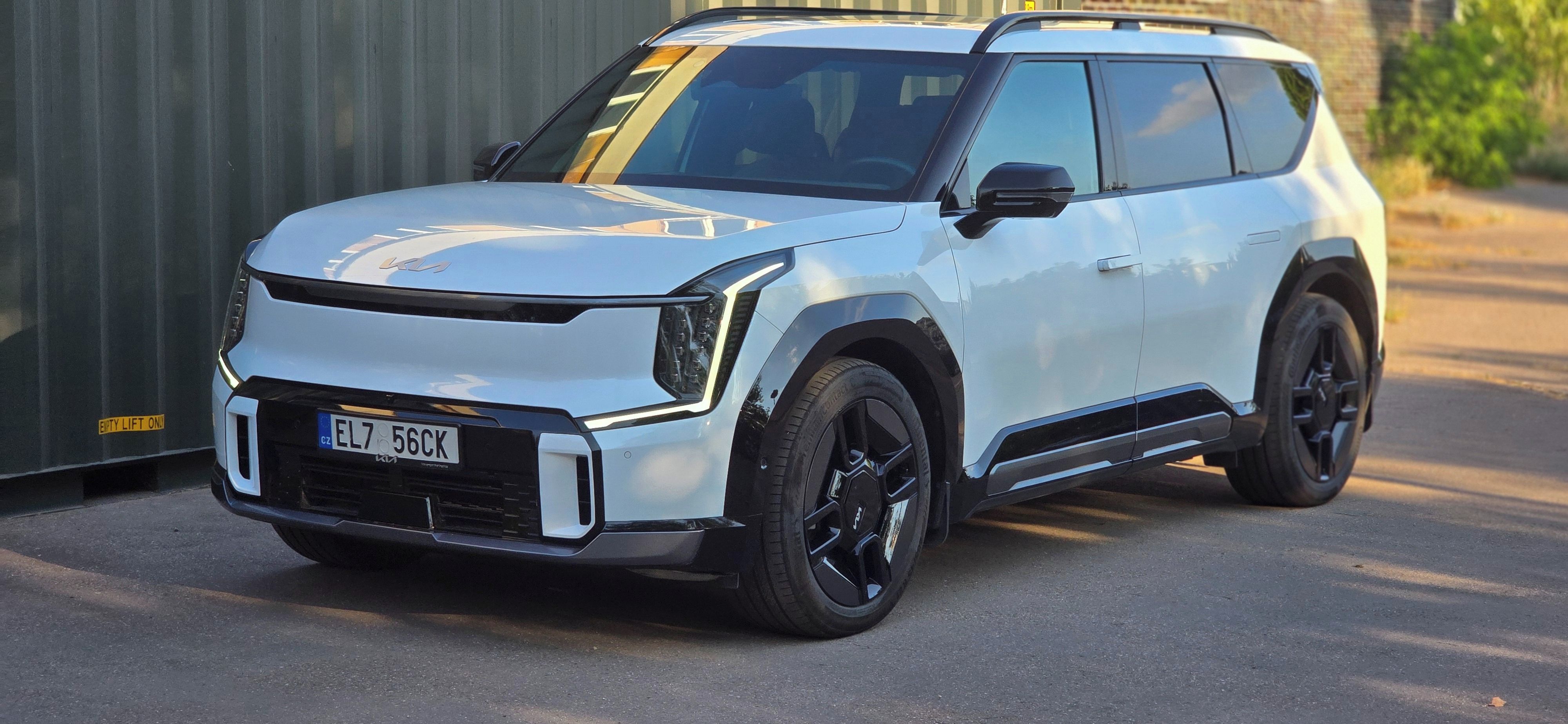 Kia EV9 - fotka 2