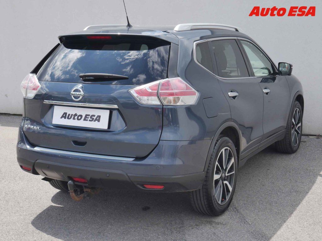 Nissan X-Trail, 1.6 DIG-T,ČR - fotka 4