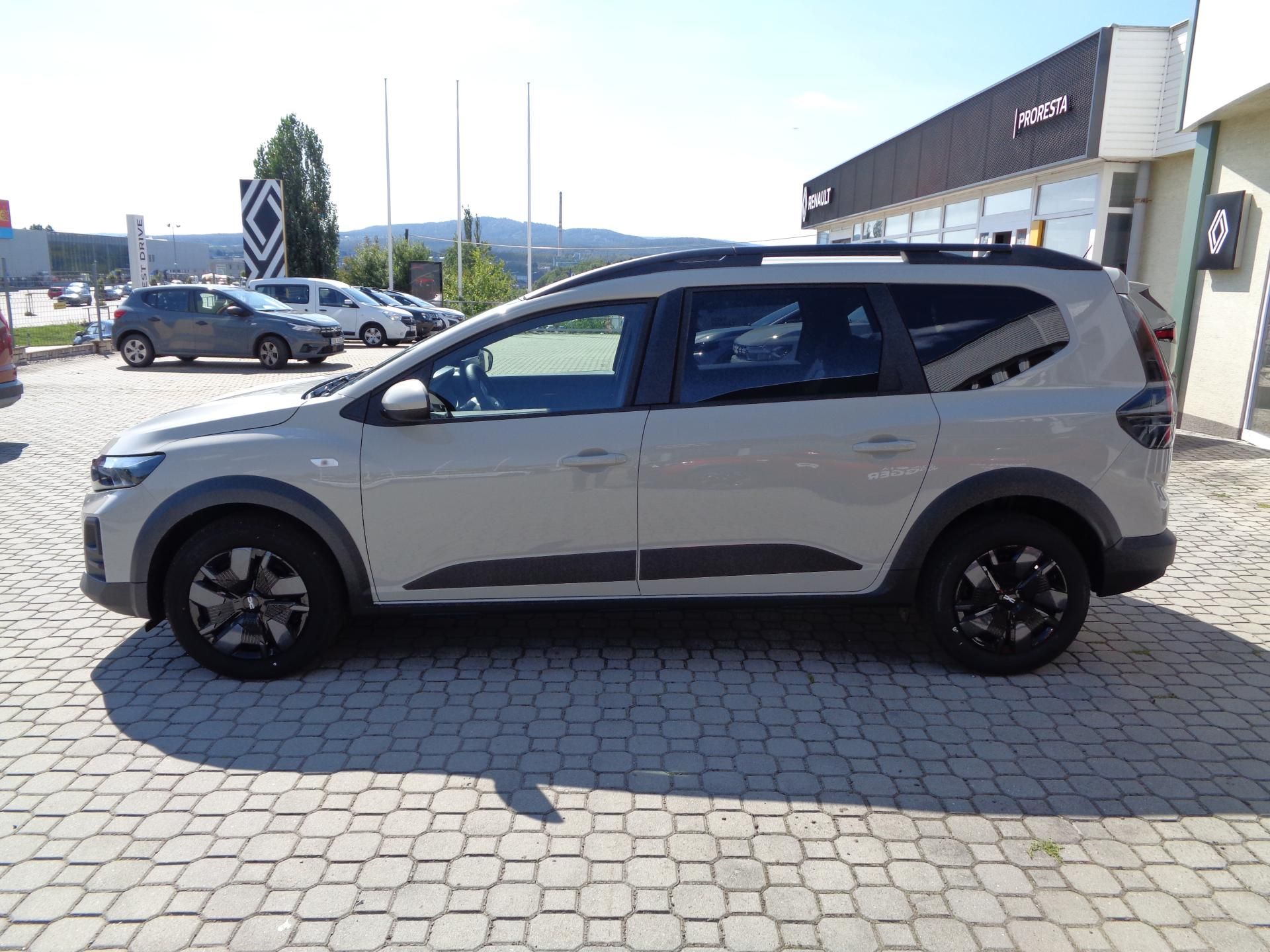 Dacia Jogger, Expression Eco-G 120 7 míst - fotka 3