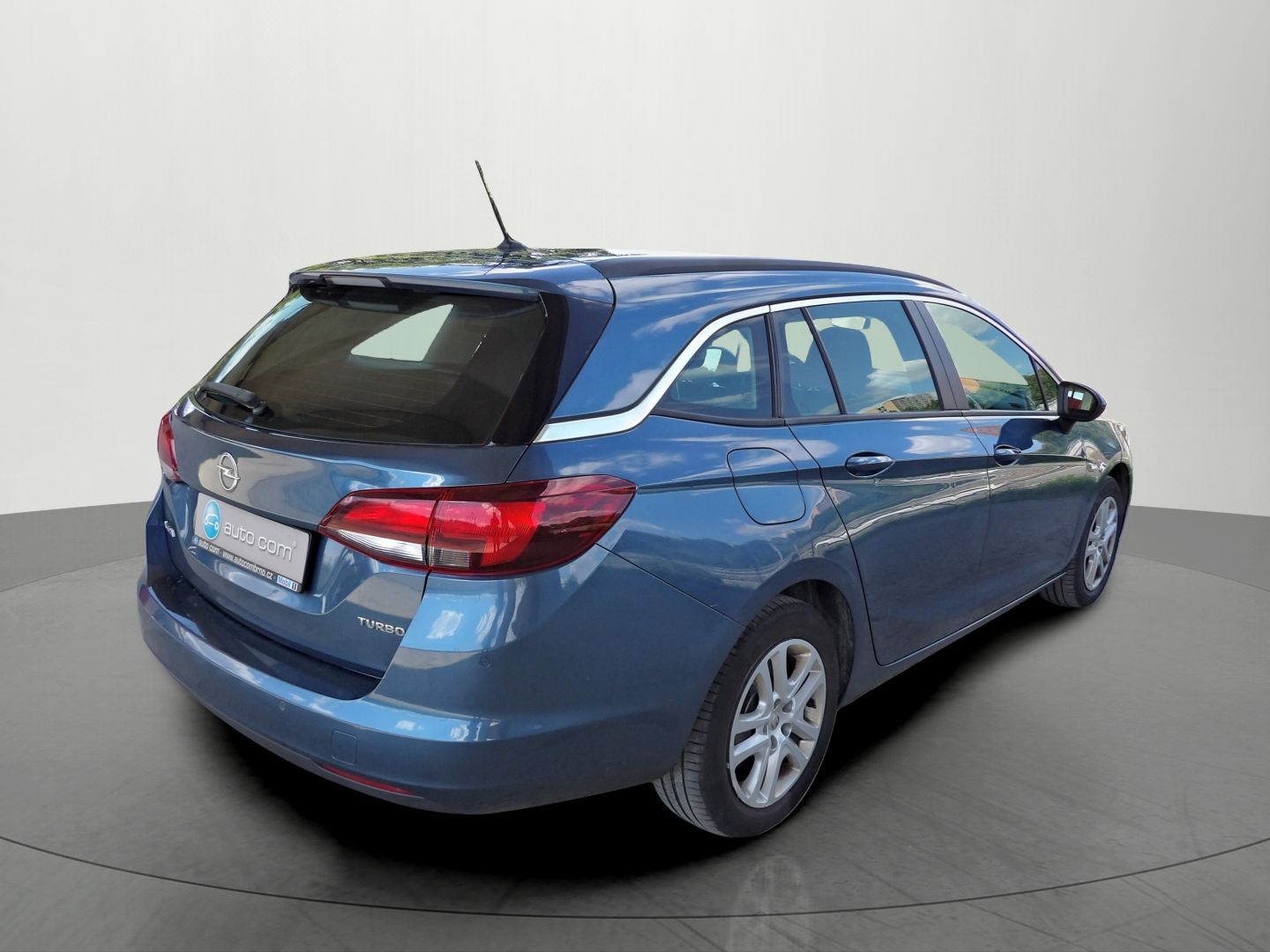 Opel Astra, 1.4 Turbo 92kW ST ČR 1maj. - fotka 4
