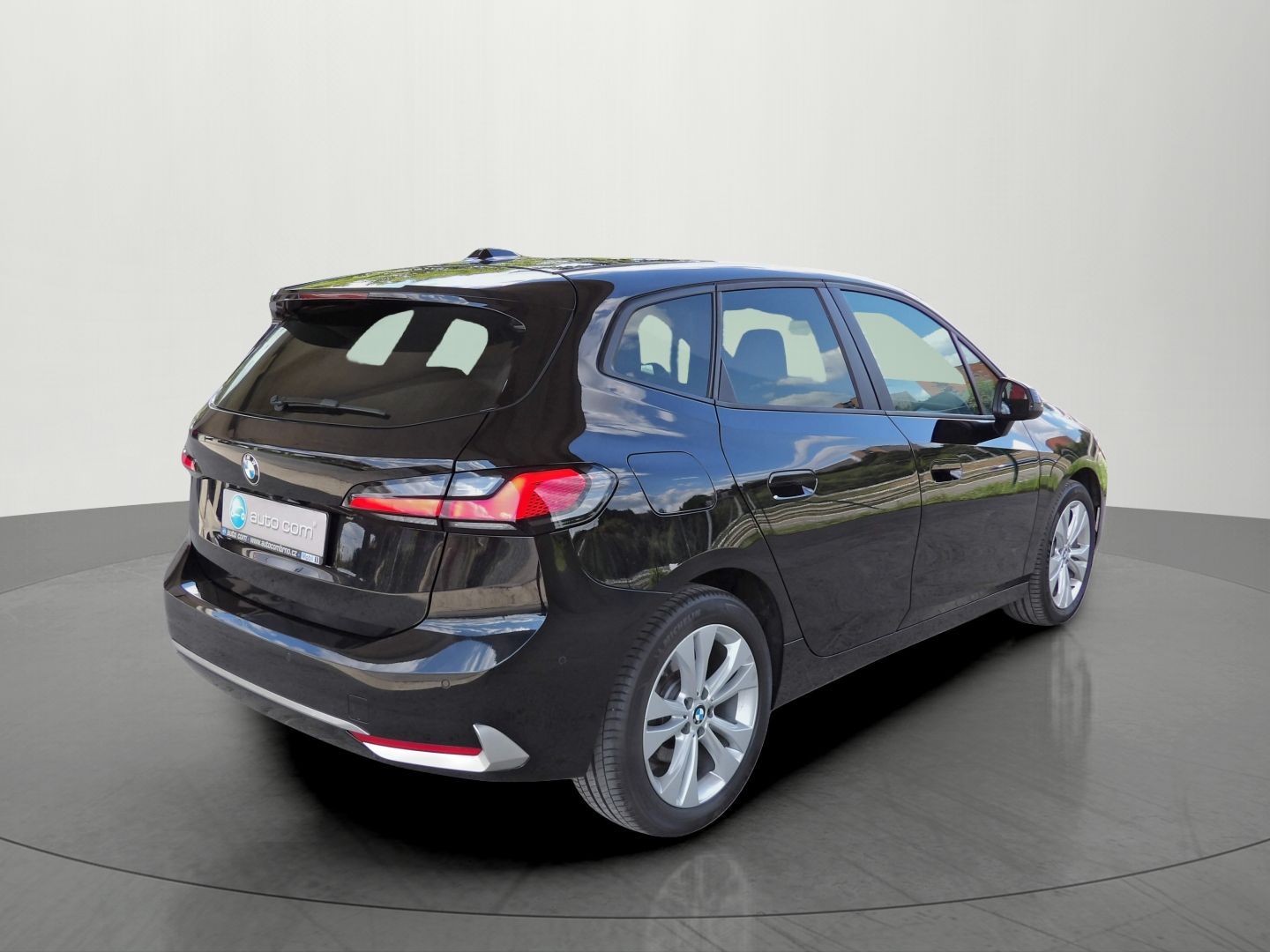 BMW Řada 2, 2.0d 110kW A/T LED Tažné DPH - fotka 4