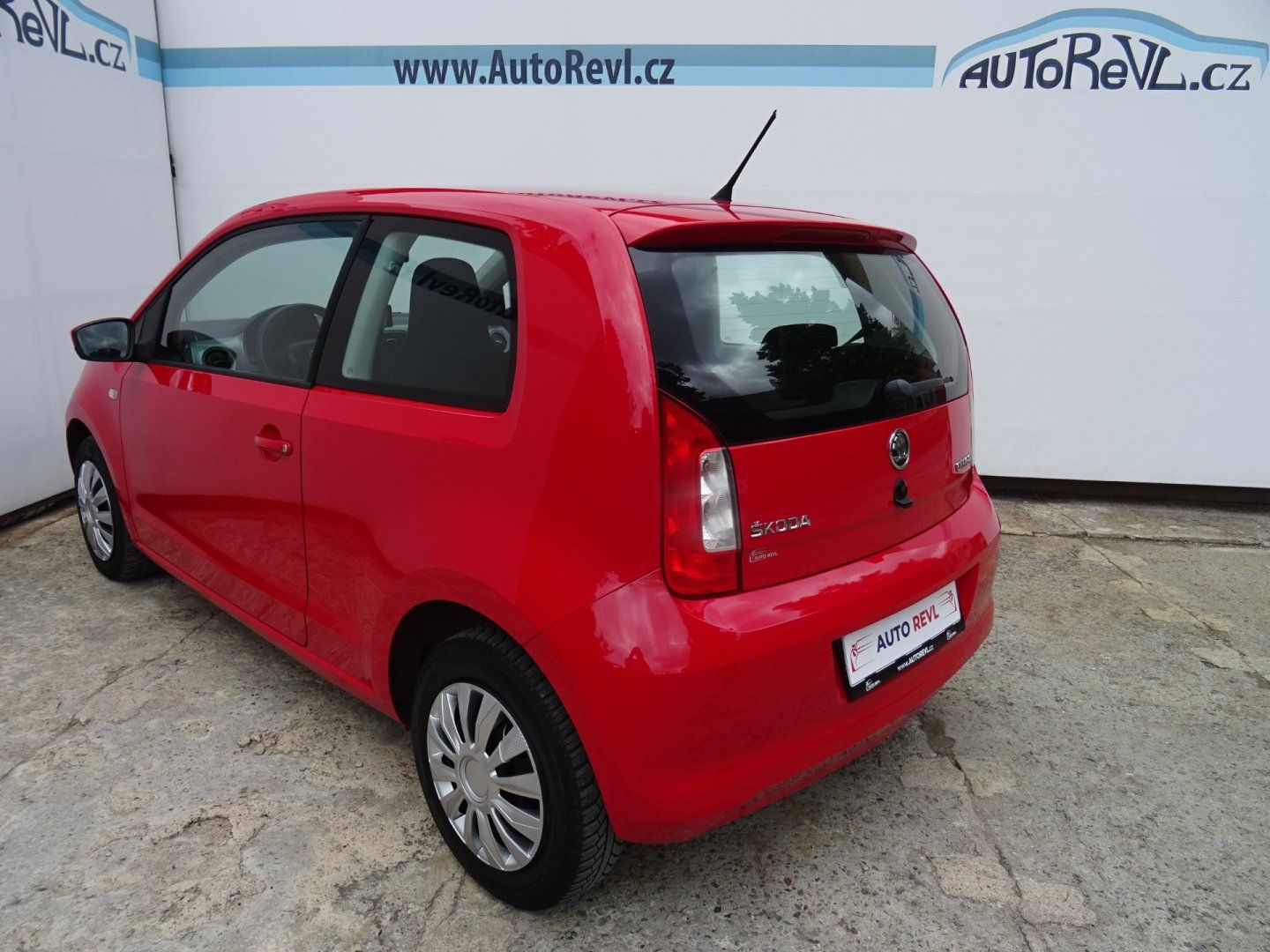 Škoda Citigo, 1.0i,1maj,El.s.kniha,klim,navi - fotka 3