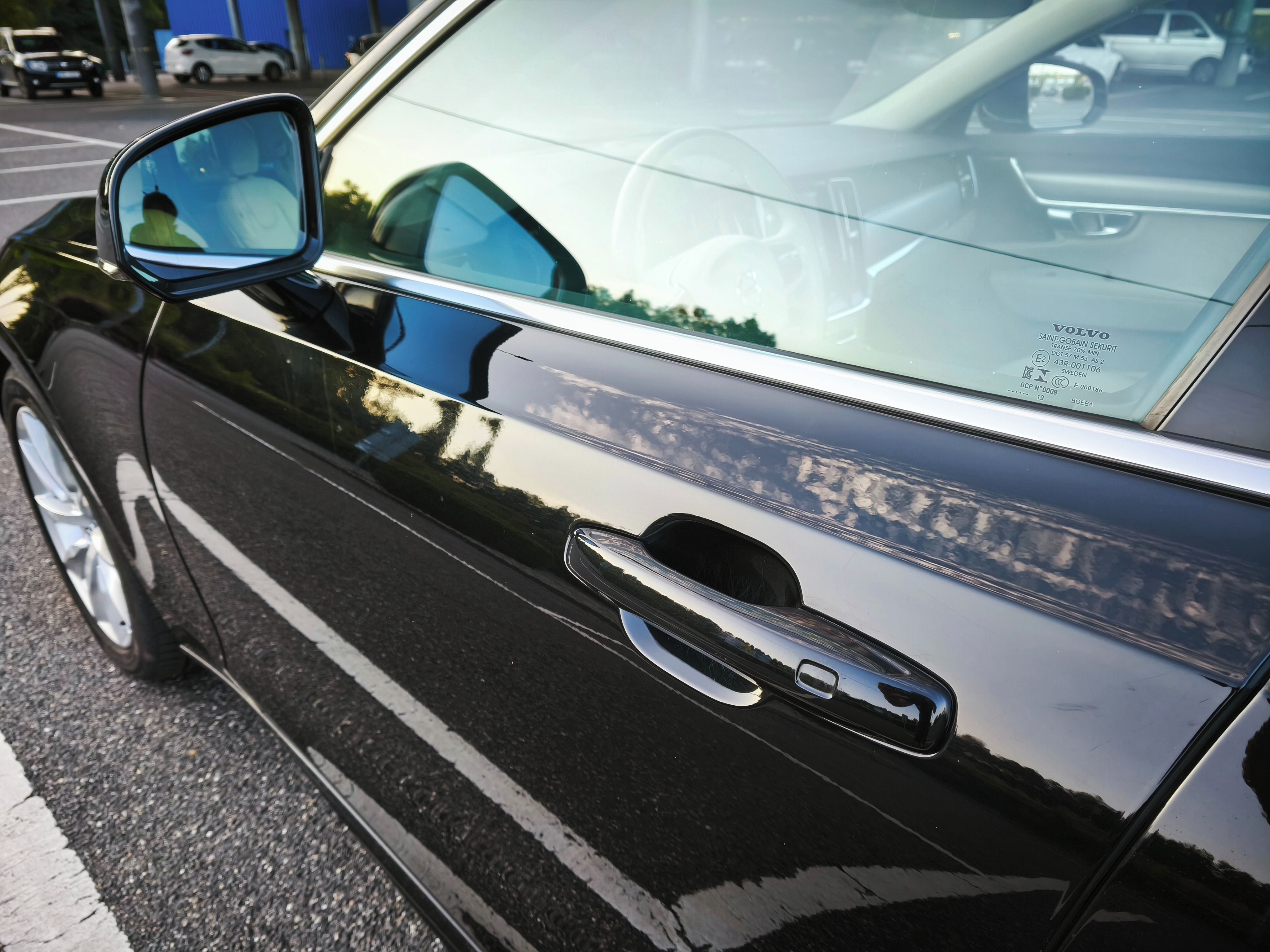 Volvo V90, VOLVO V90 D4 Momentum PRO - fotka 4
