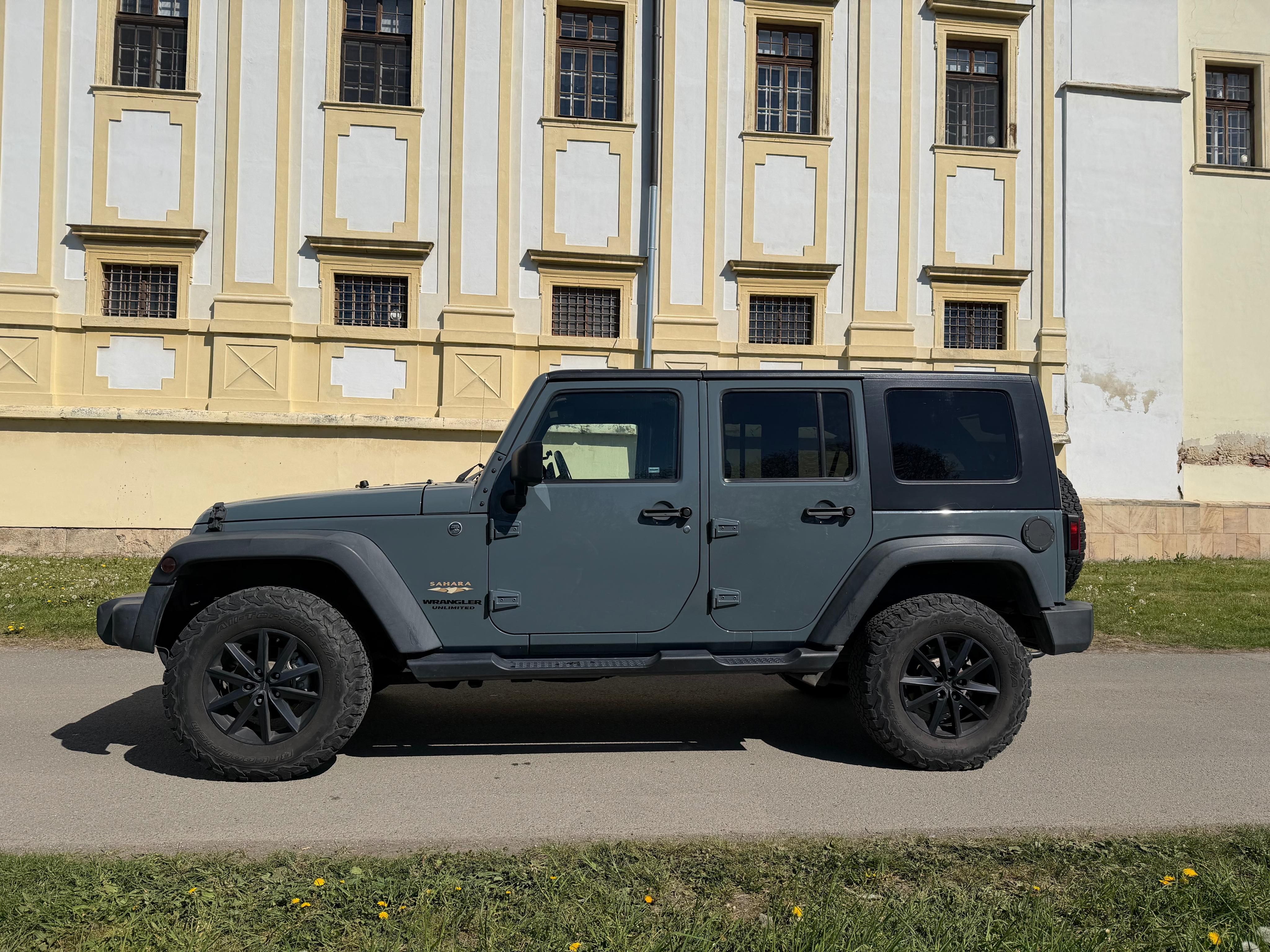 Jeep Wrangler, Jeep Wrangler unlimited sahara - fotka 2