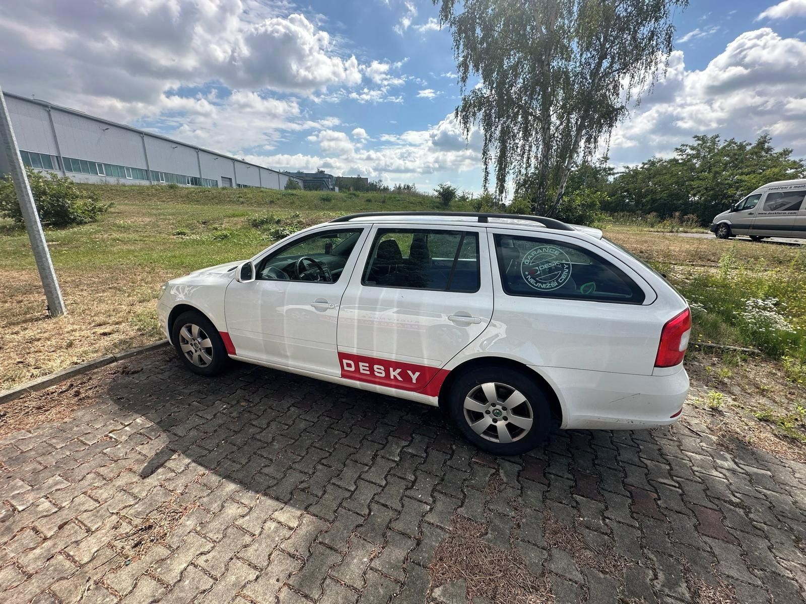 Škoda Octavia, Octavia II Combi 2.0 TDI 81 kW - fotka 4