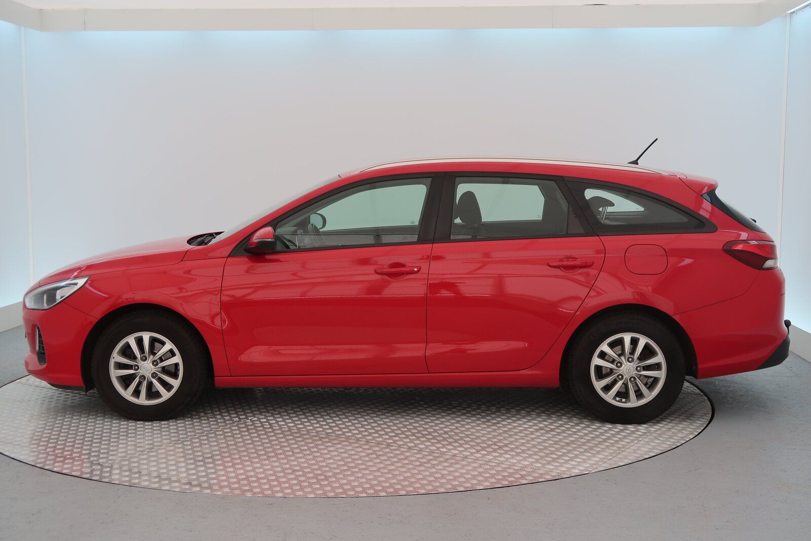 Hyundai i30, 1.0 T-GDI, Serv.kniha, Klima - fotka 3