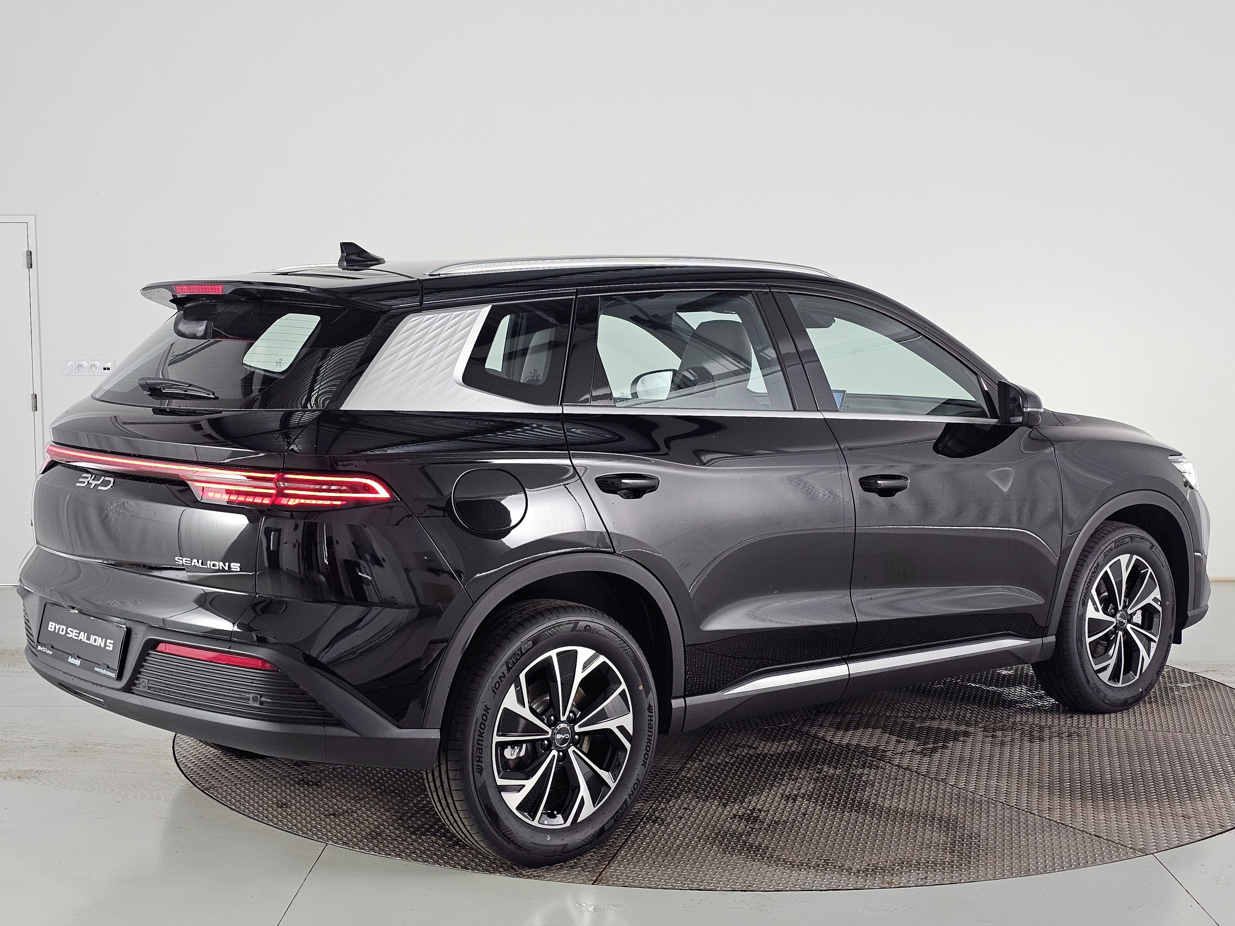 BYD, Sealion 5 DM-i 212k Design - fotka 5