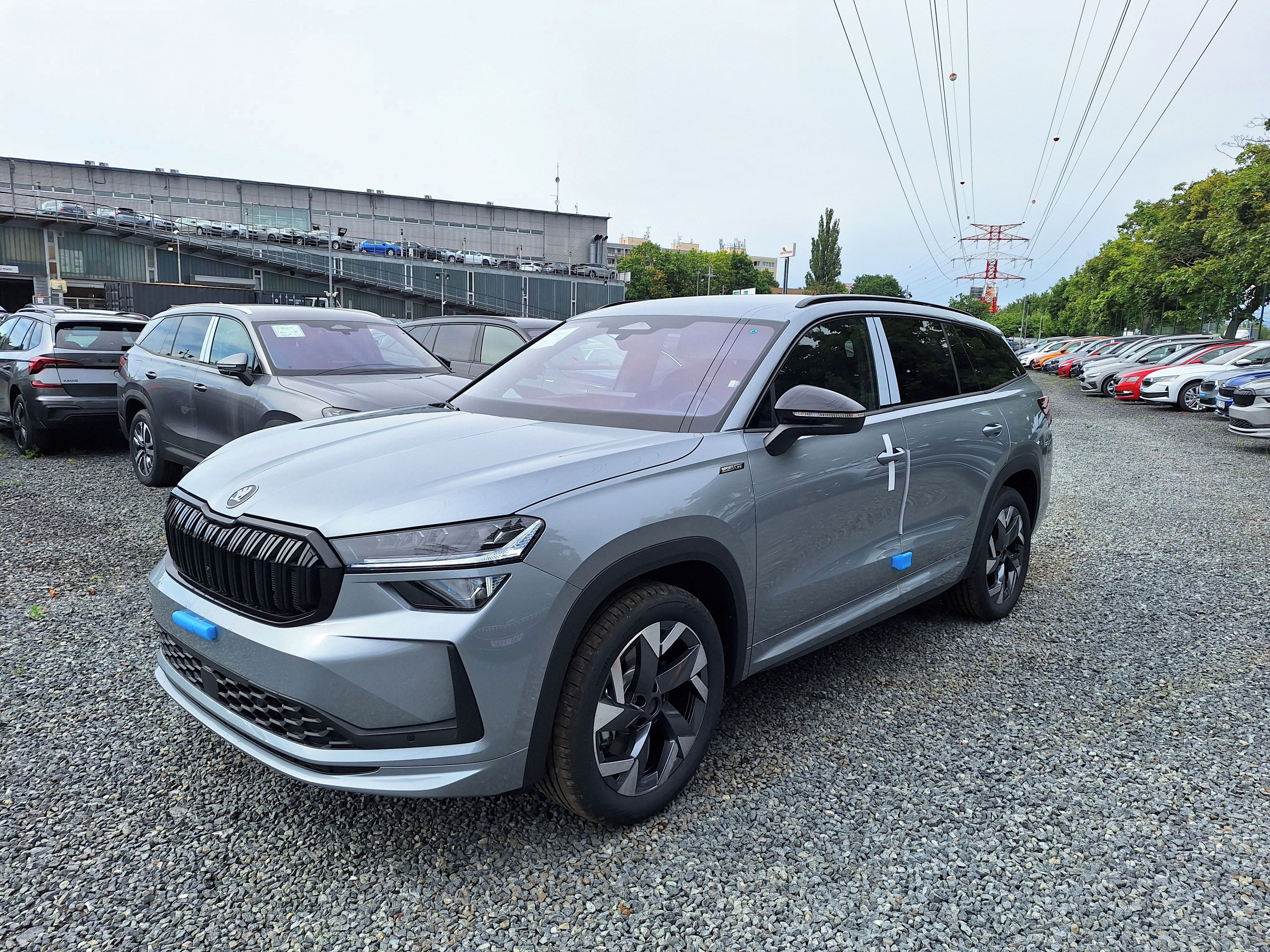 Škoda Kodiaq, SPORTLINE 2.0TDI 142kW DSG 4x4 - fotka 2