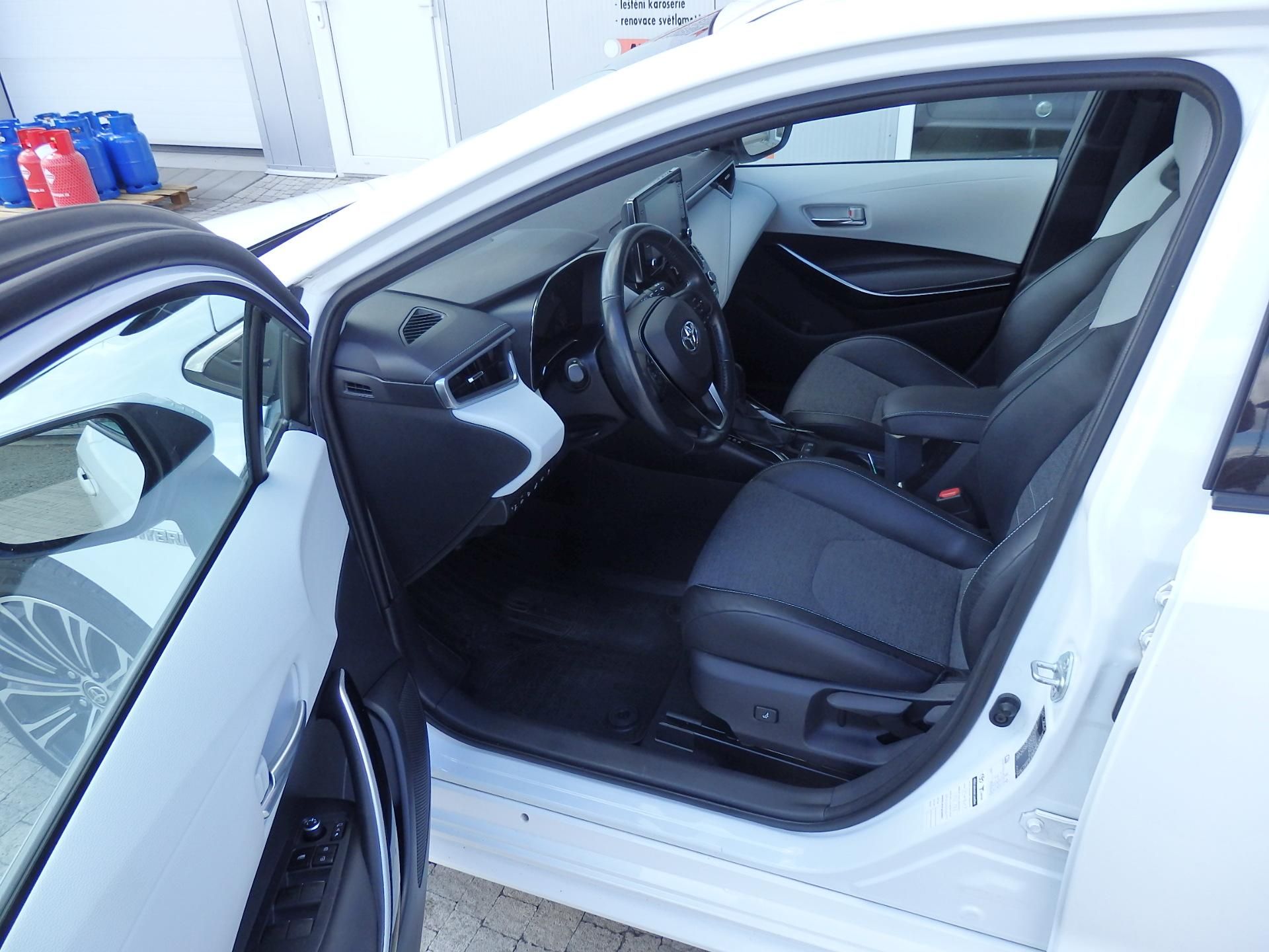 Toyota Corolla, 1.8i HYBRID + LPG - fotka 6