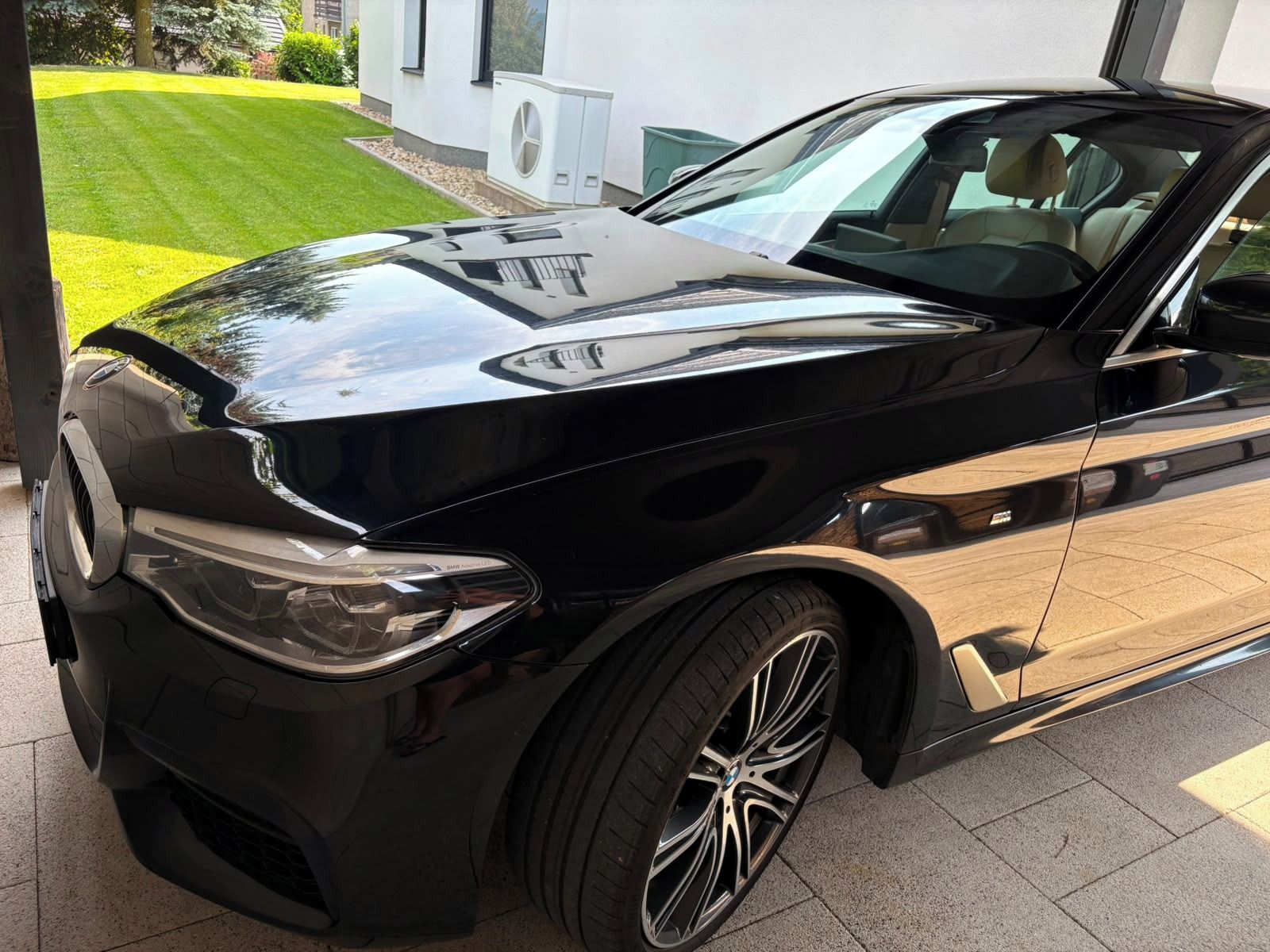 BMW Řada 5, 540i xDrive Mpaket - fotka 4