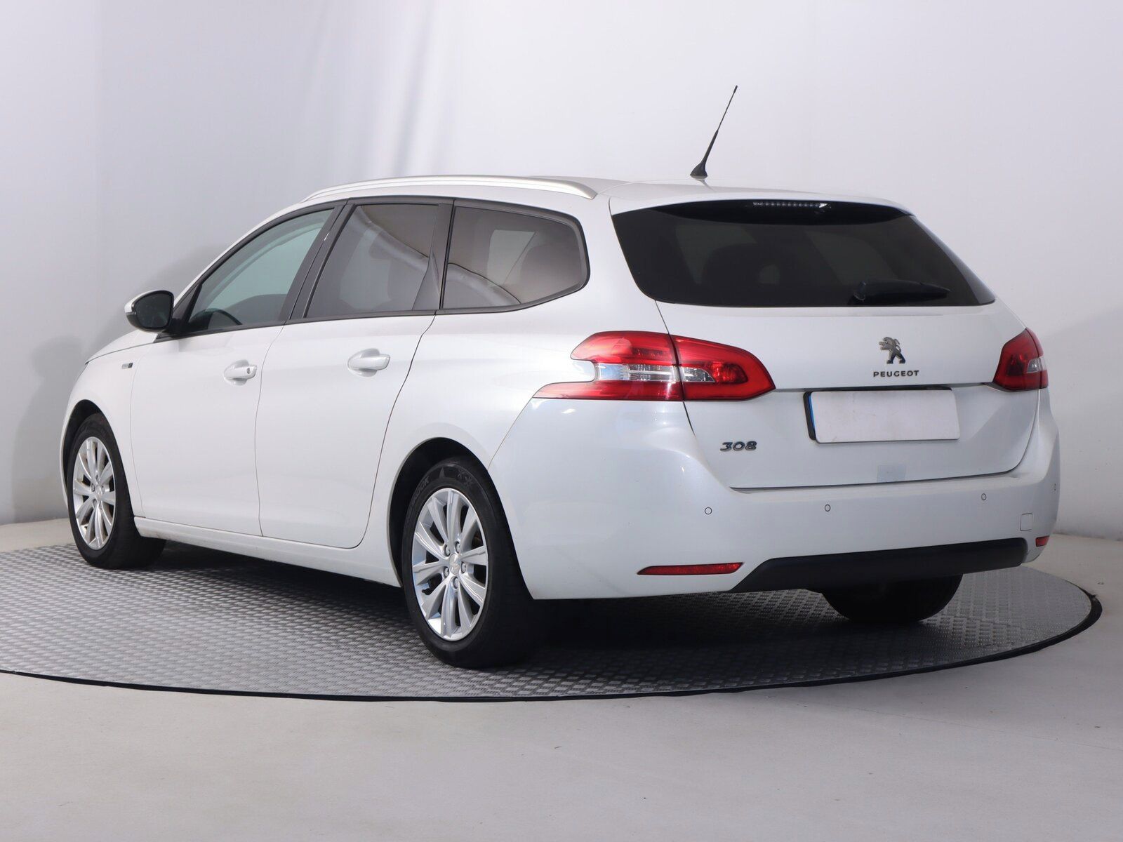 Peugeot 308, 1.6 BlueHDi, Style, Serv.kniha - fotka 4