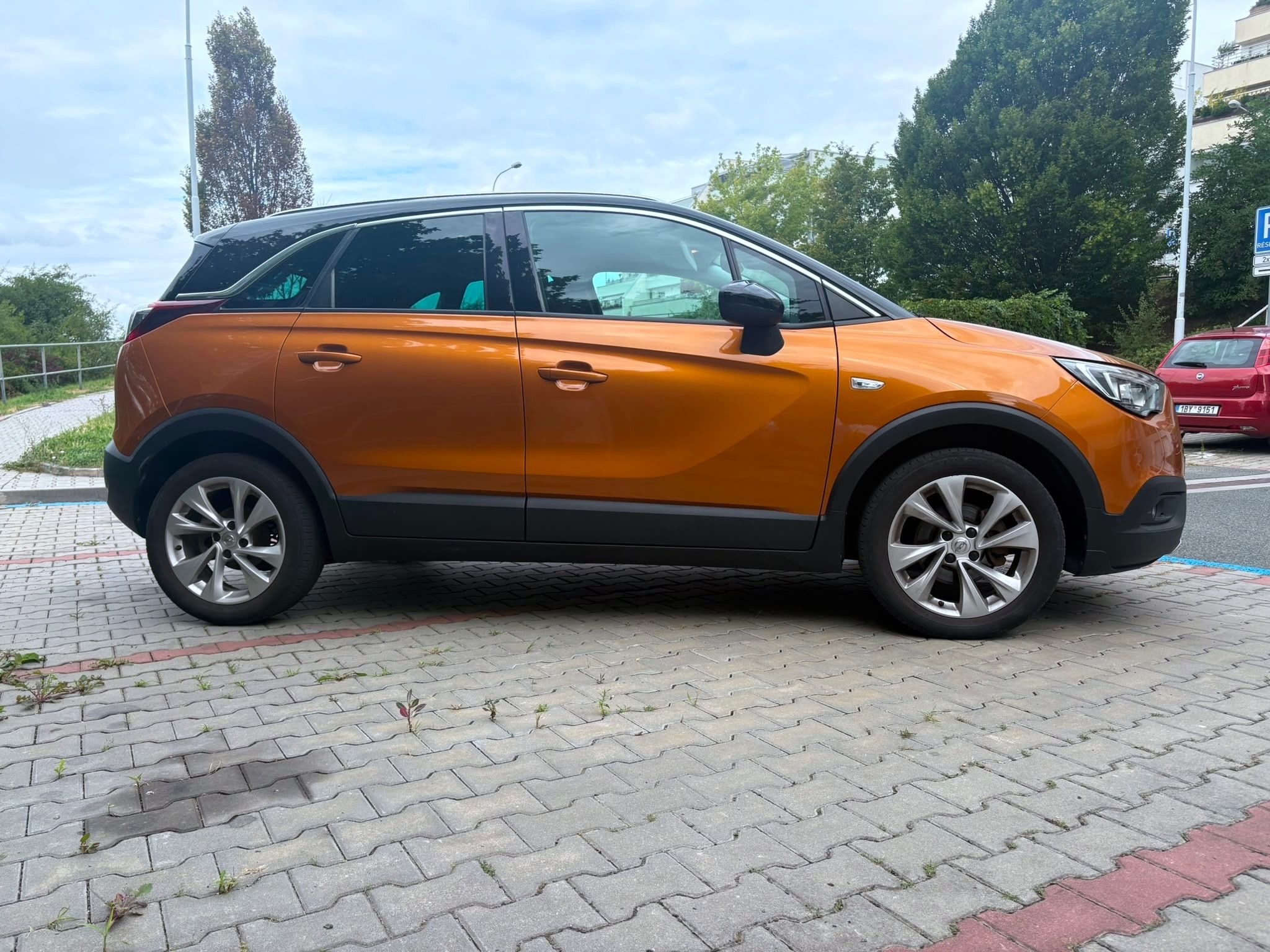 Opel Crossland X, perfektní stav - fotka 4