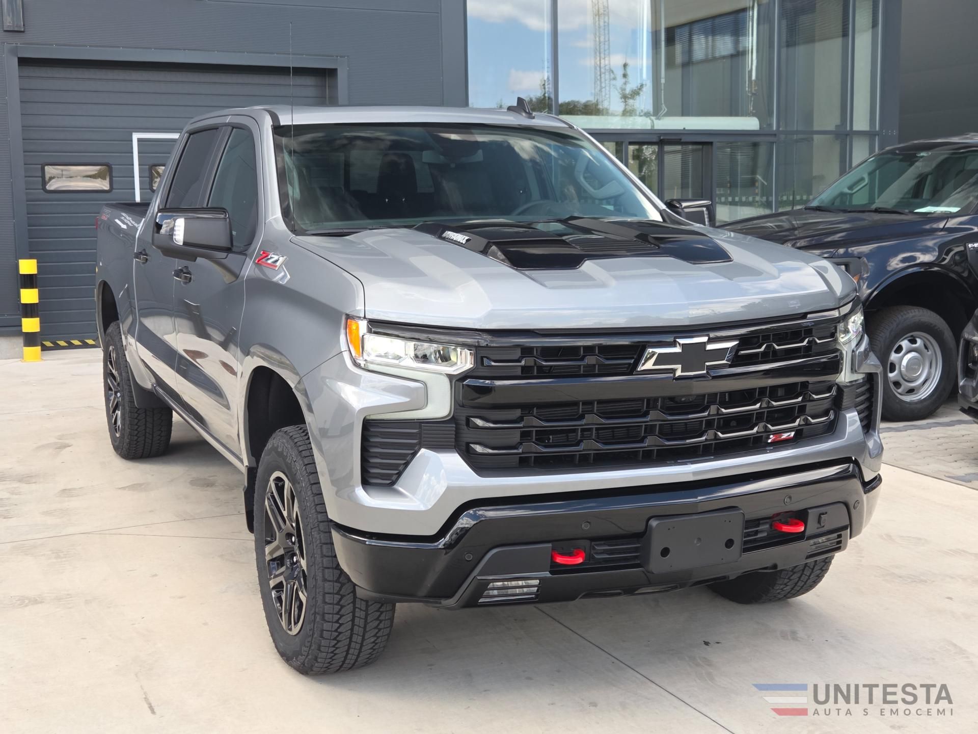 Chevrolet Silverado, Chevrolet Silverado Trail Boss - fotka 3