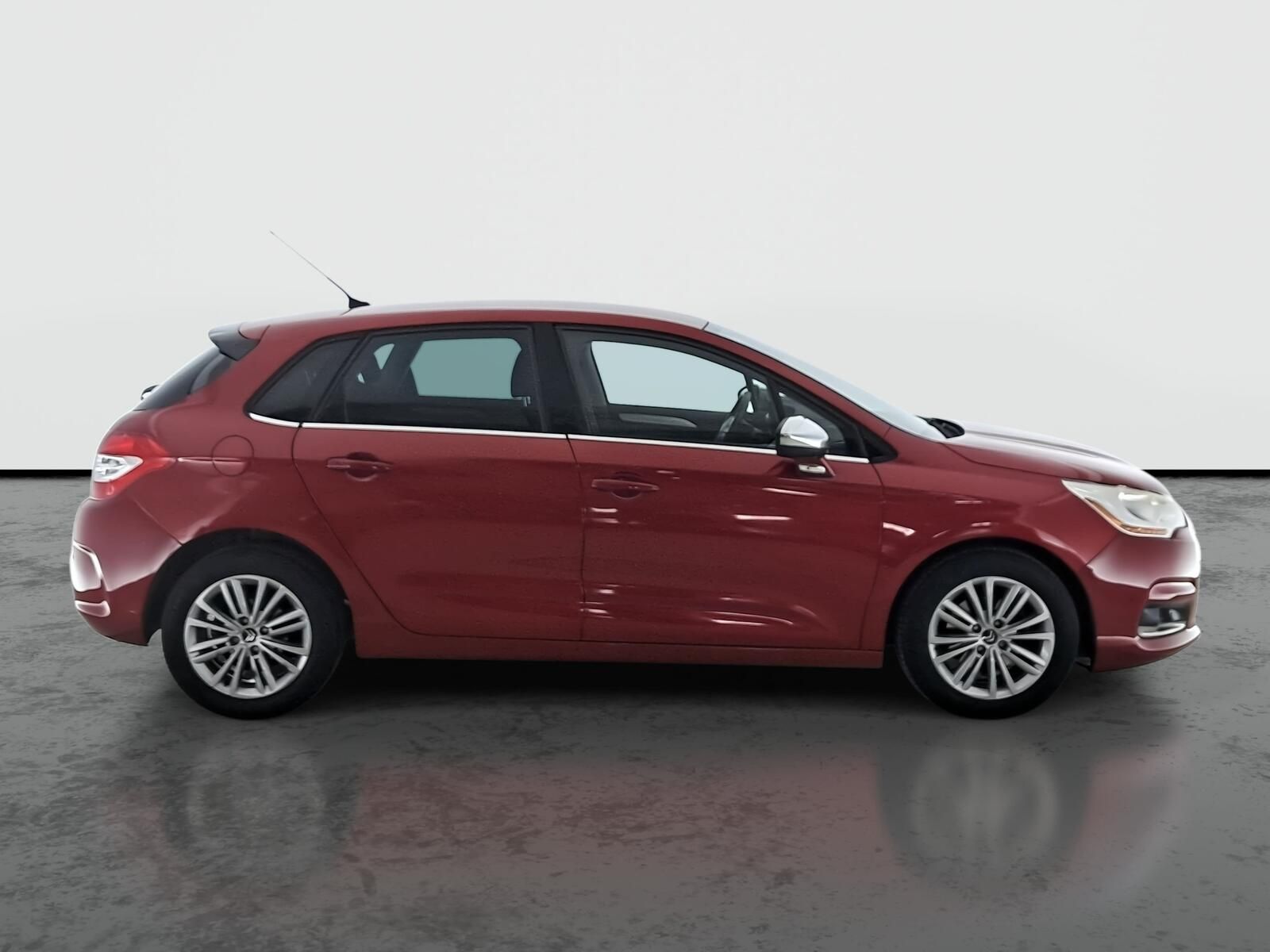 Citroën C4, 1.6 VTi, Automatická klima - fotka 6