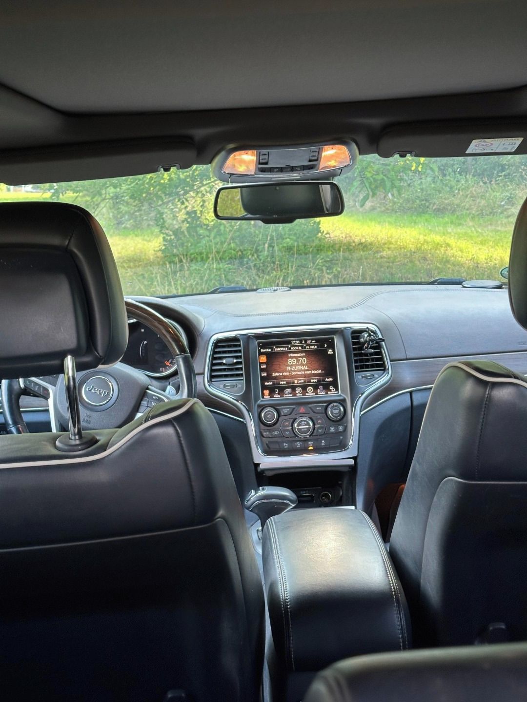 Jeep Grand Cherokee, OVERLAND 3.0 V6 původ ČR - fotka 3
