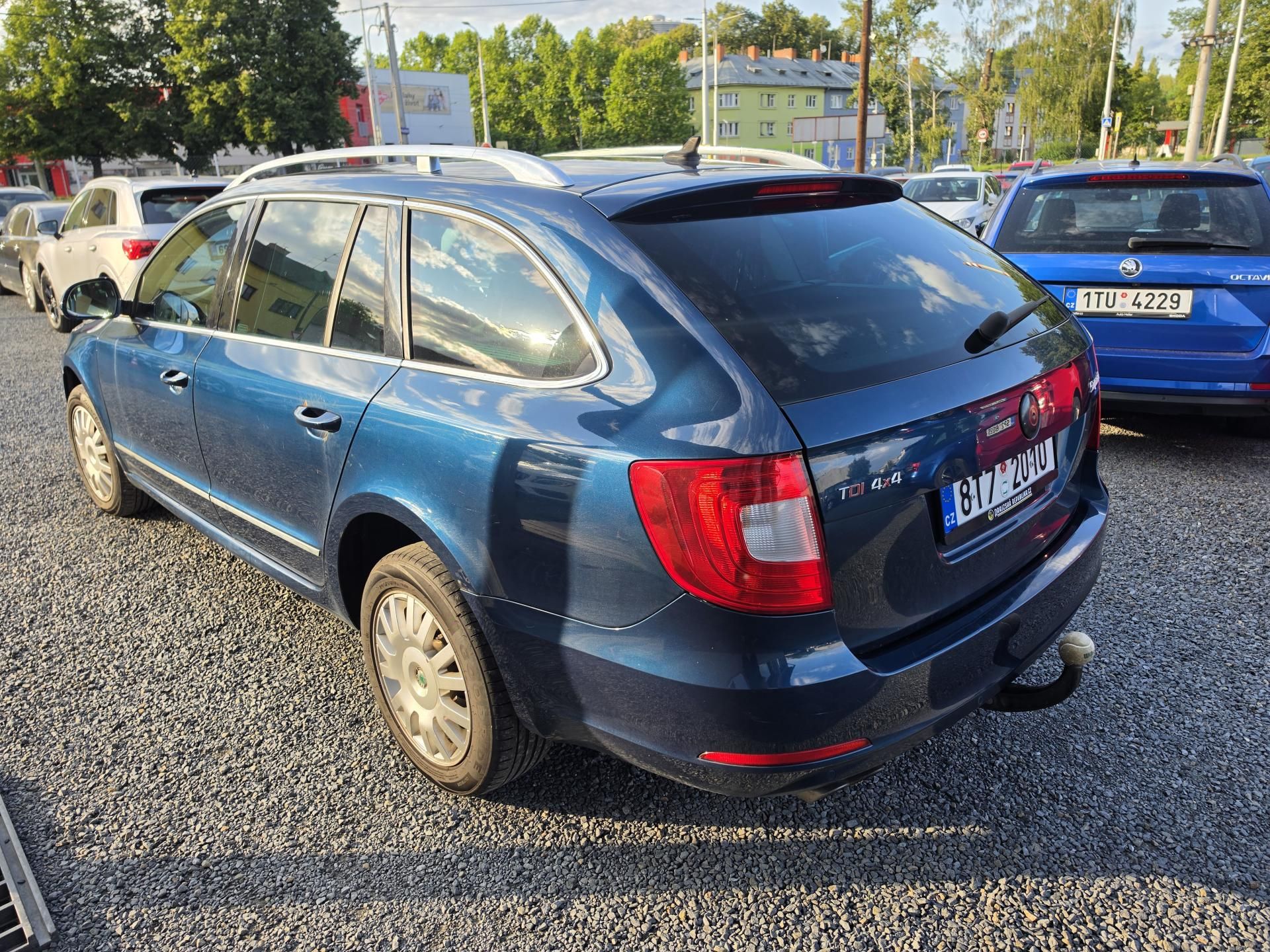 Škoda Superb, 2.0 TDI 4x4 Webasto TZ Kuže - fotka 3