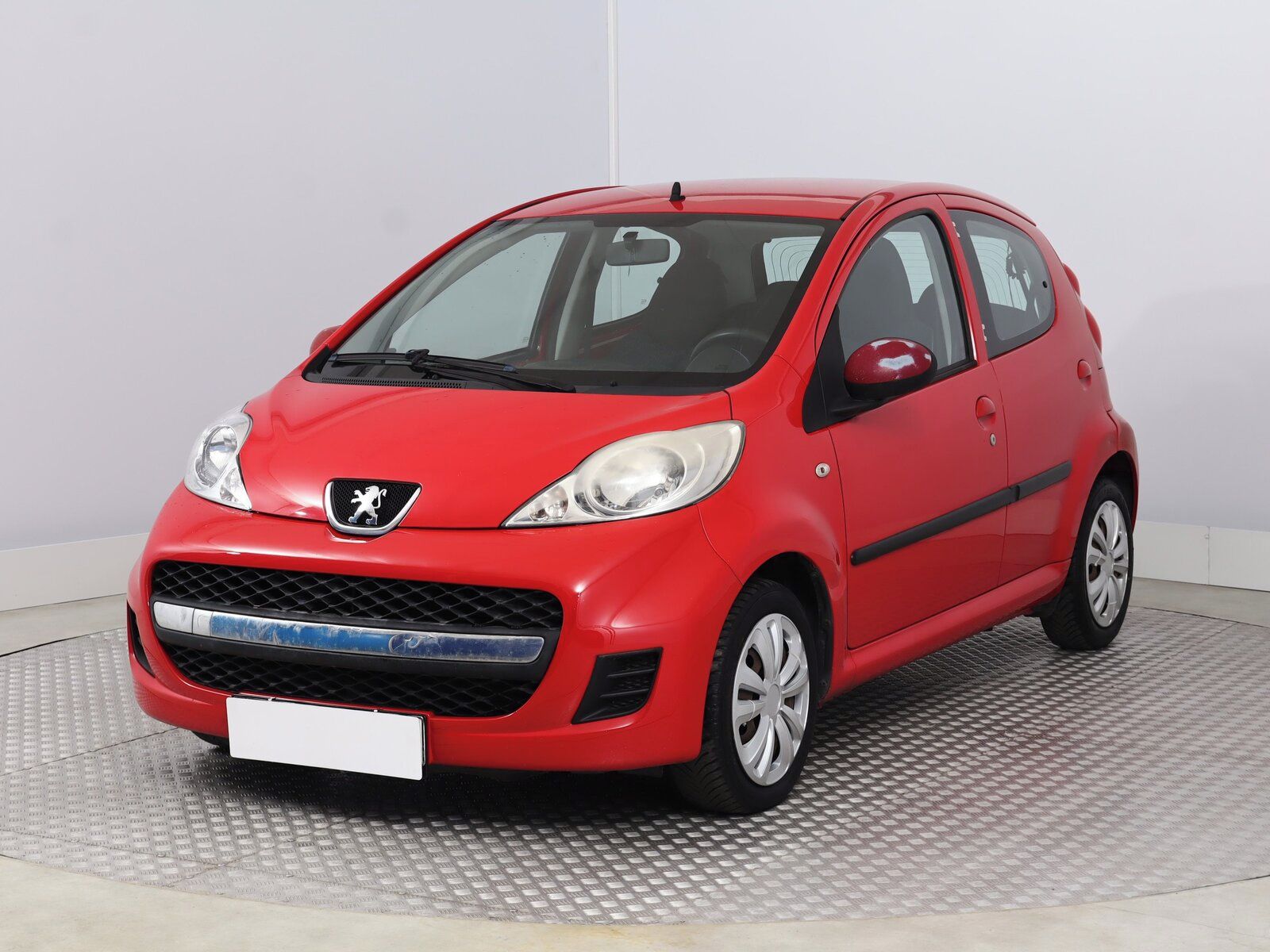 Peugeot 107, 1.0, zamluveno - fotka 2