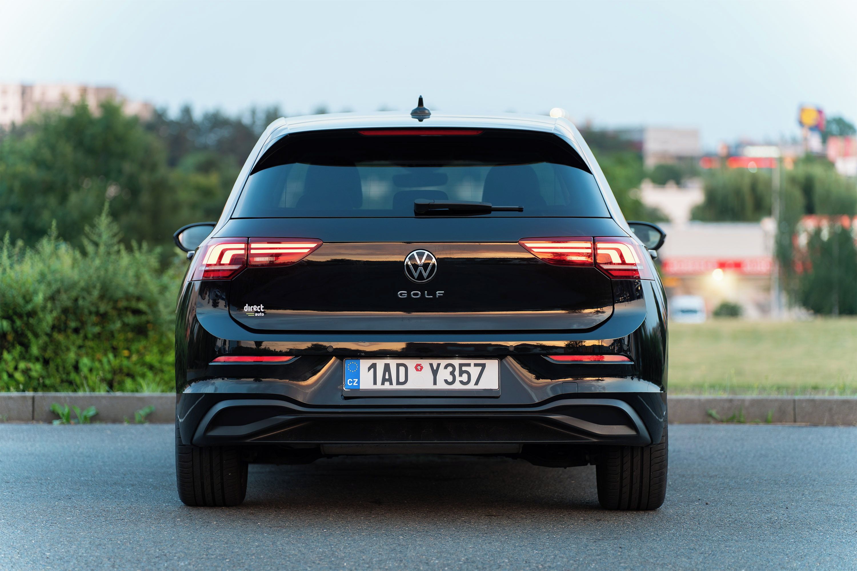 Volkswagen Golf, VW Golf VIII 1.5 TSI 85kW - fotka 6