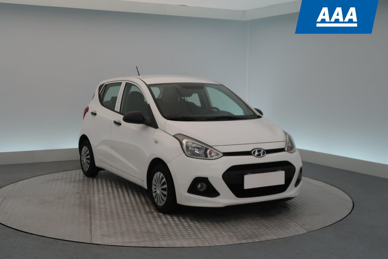 Hyundai i10, 1.0, Automatická klima