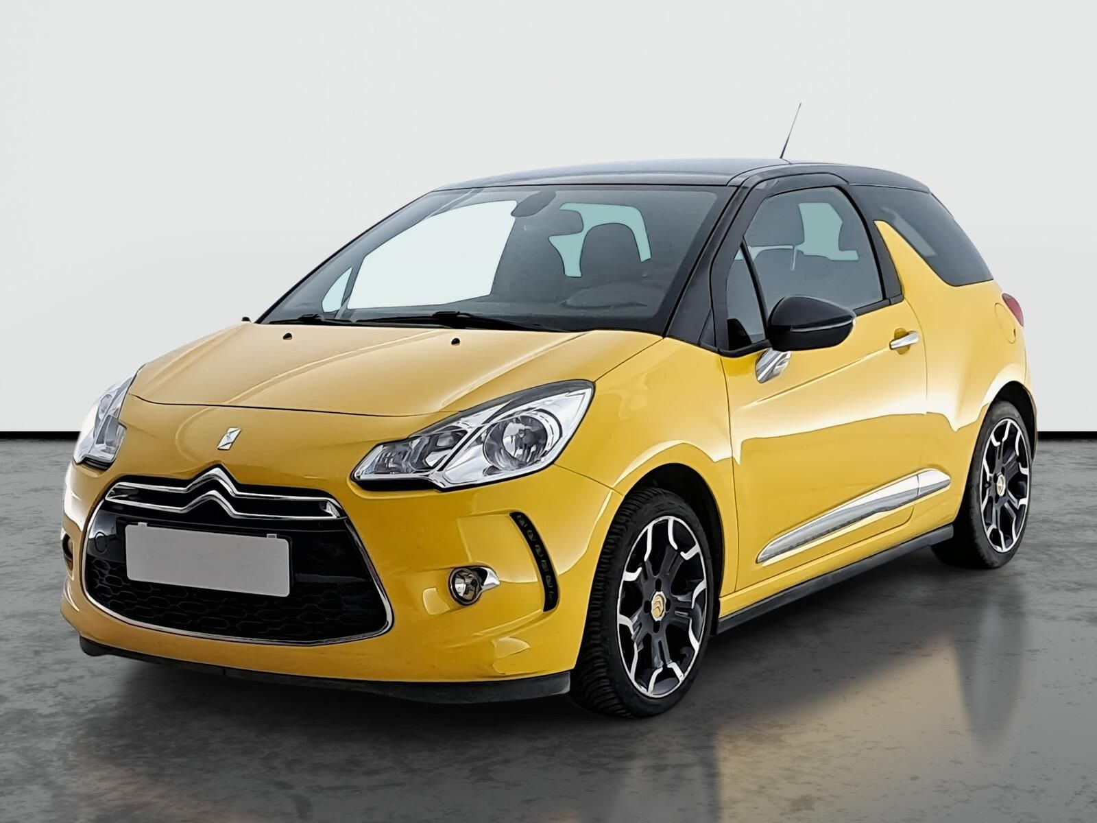 Citroën DS3, 1.2 VTi, Automat - fotka 2