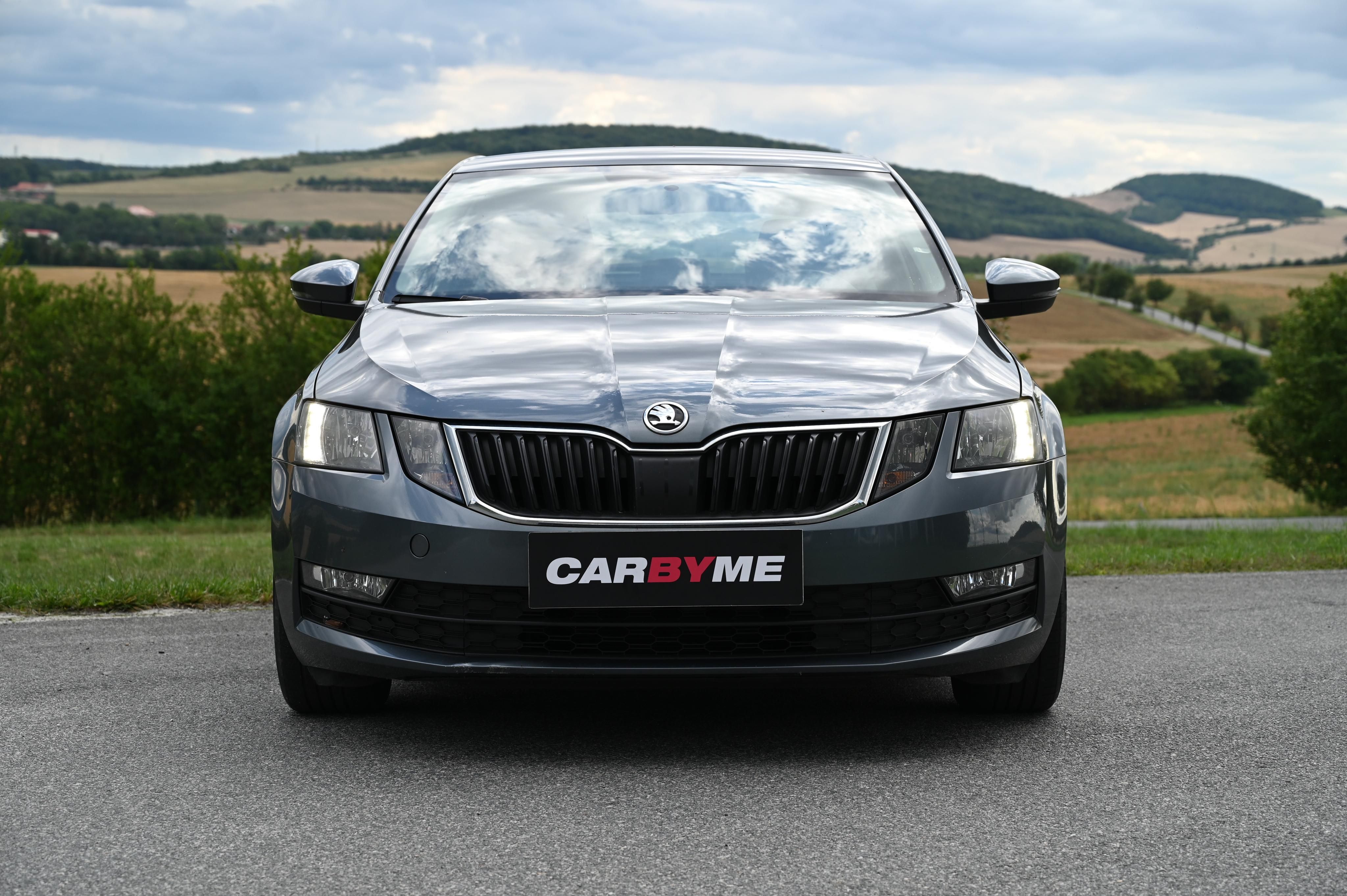 Škoda Octavia, 1.6TDI 85kW Ambition Plus ČR - fotka 2