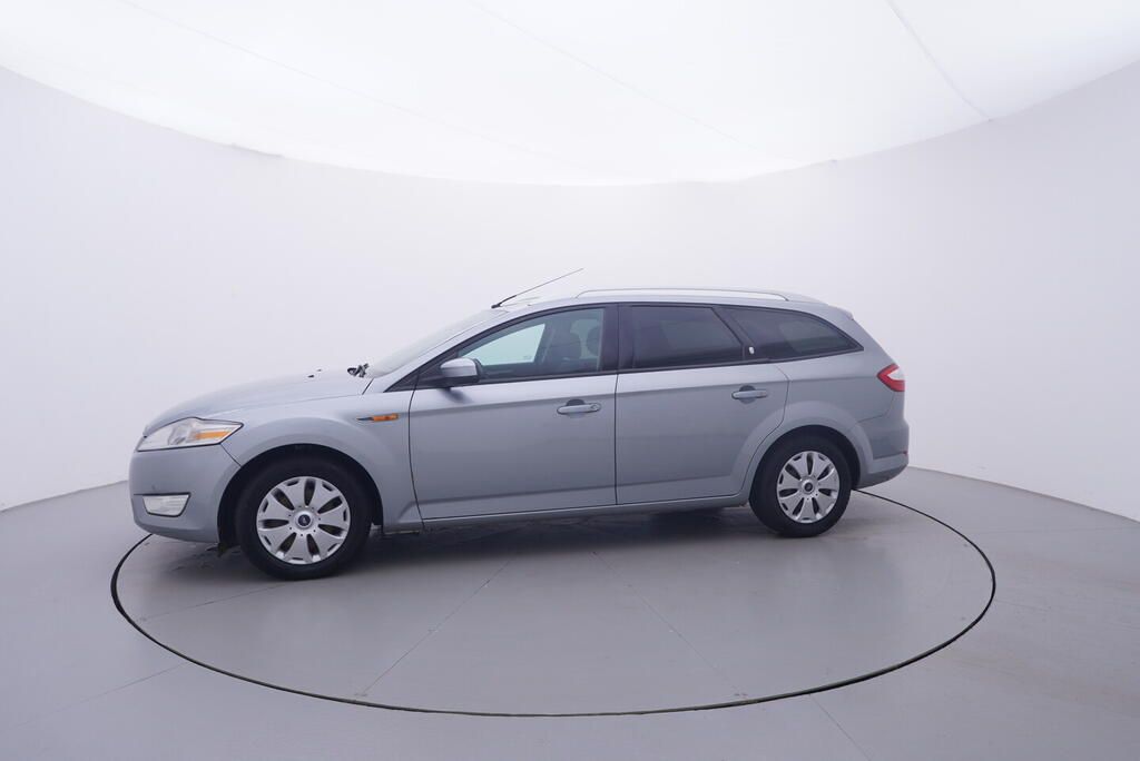 Ford Mondeo, 2.0 TDCi 103 kW - fotka 2