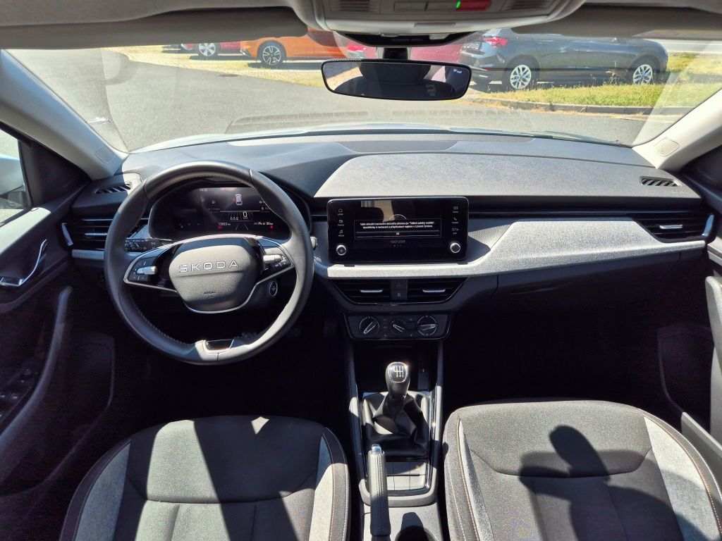 Škoda Scala, Selection 1.0 TSi 85 kW - fotka 5
