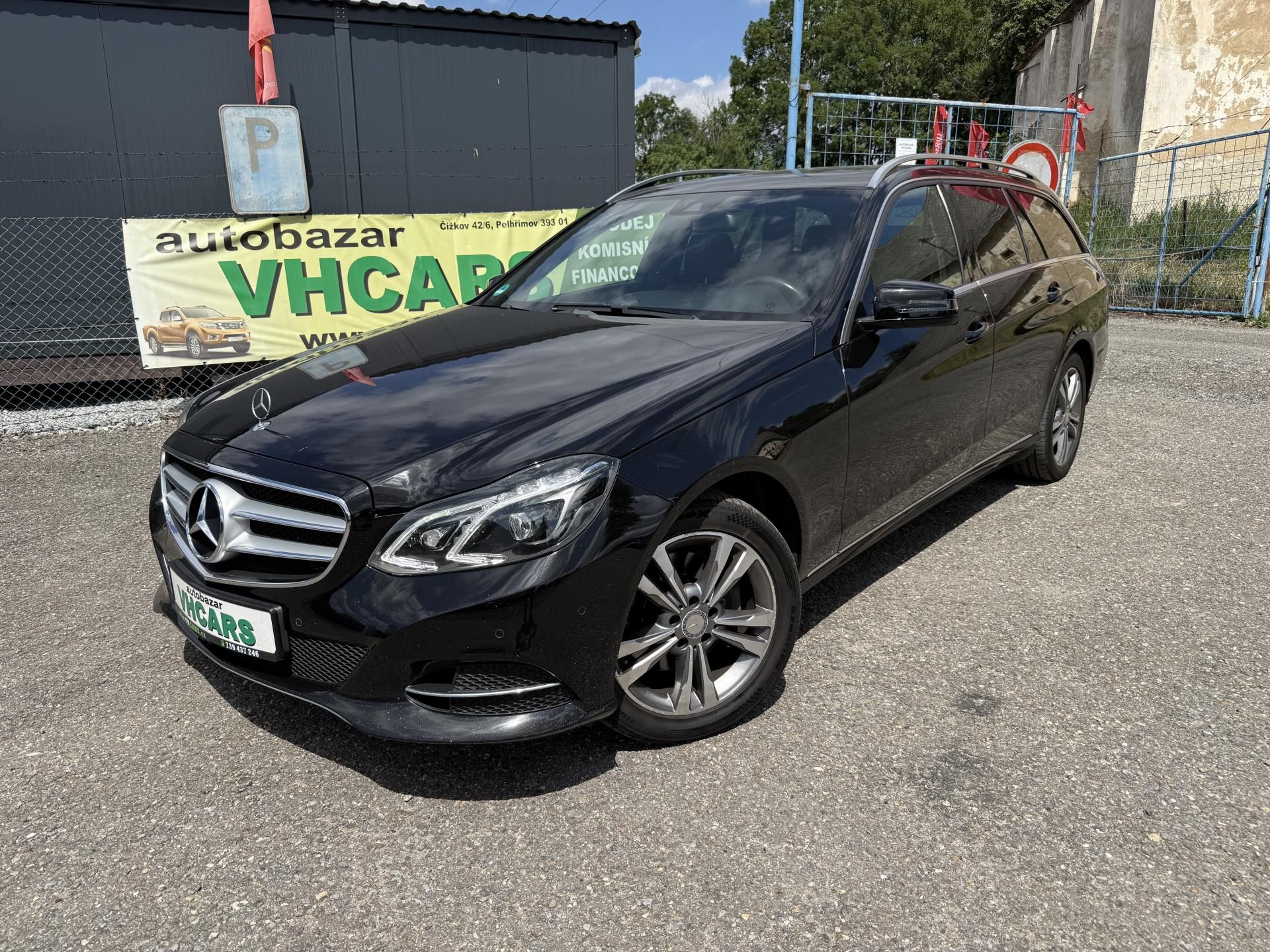Mercedes-Benz Třídy E, 220D  BlueTec 4MATIC TAŽNÉ