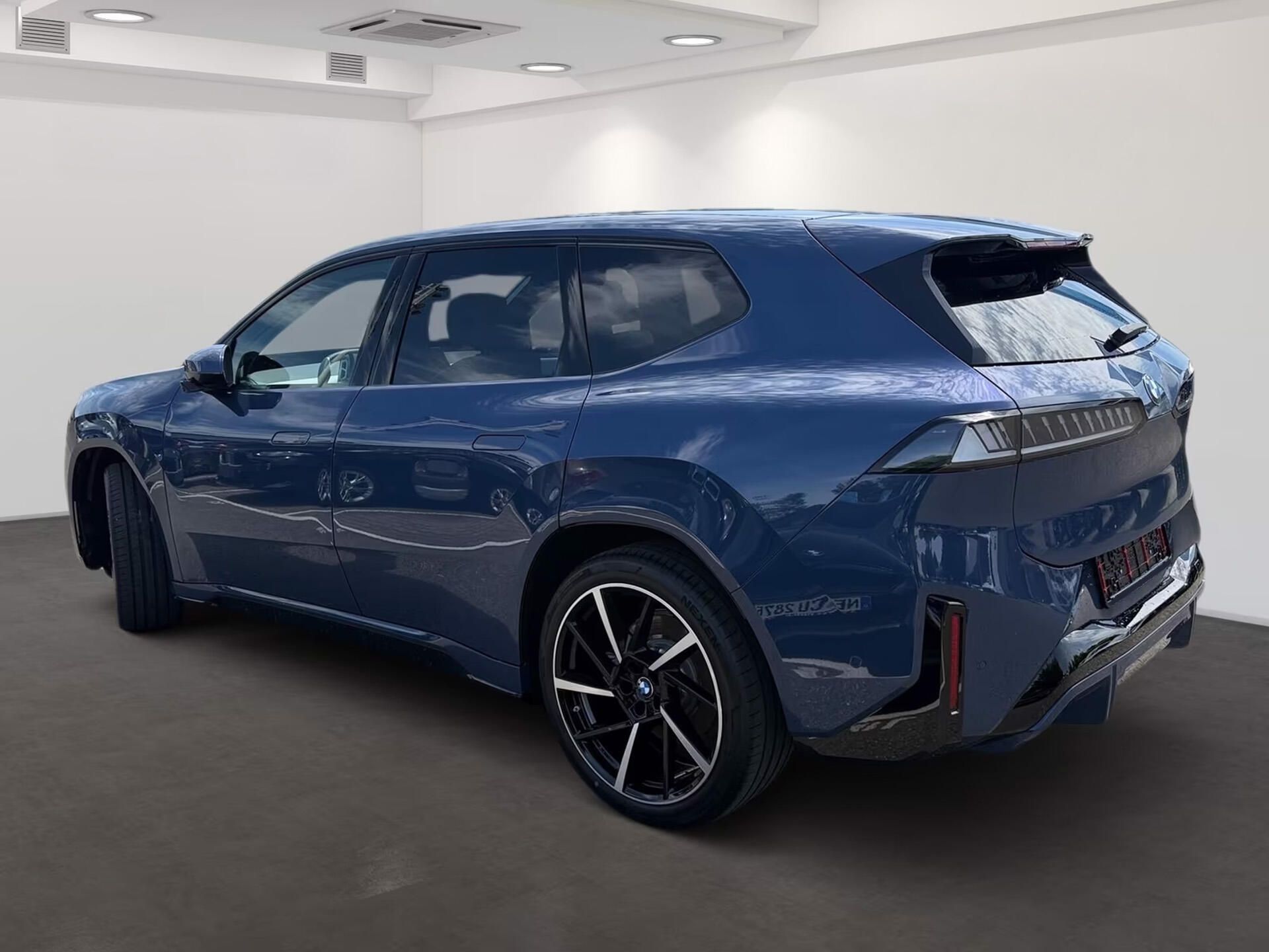 BMW iX3, 50 xDrive M-Sport HuD Pano Taž - fotka 4
