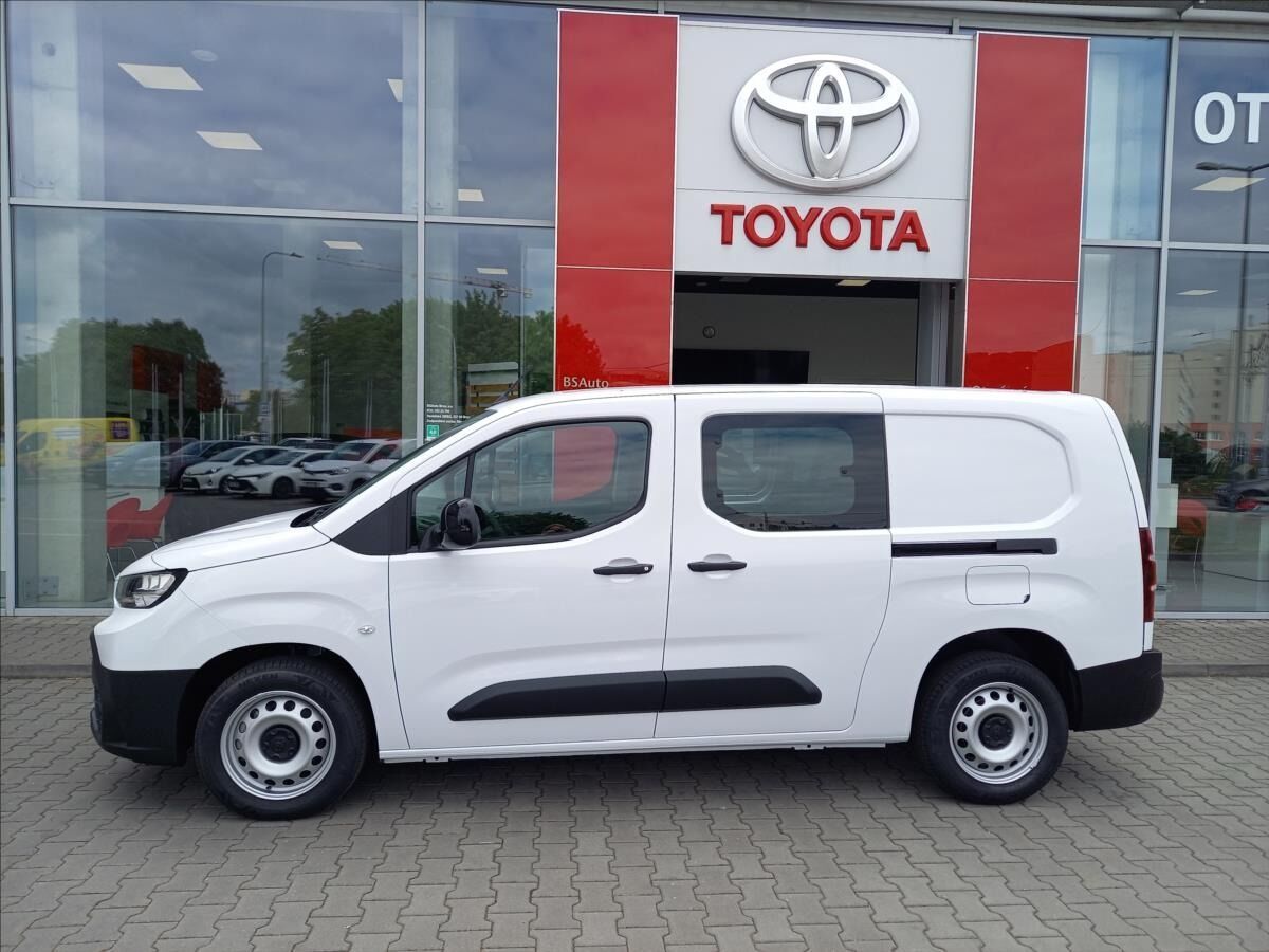 Toyota Proace City, 1,5 Crew Cab L2 5S 1,5D 130k - fotka 3