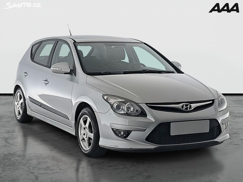 Hyundai i30, 1.4 CVVT, LPG, ČR,1.maj