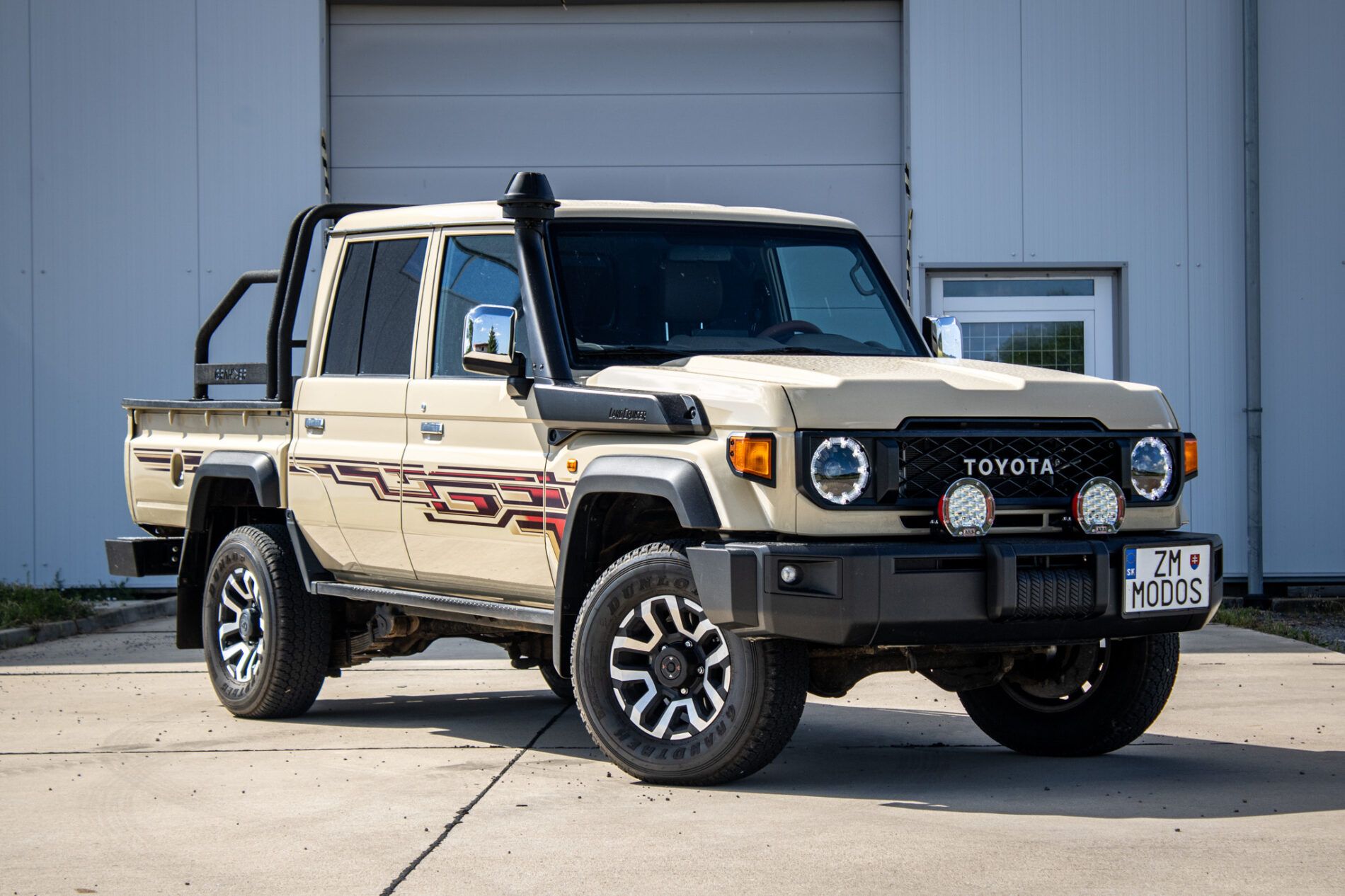 Toyota Land Cruiser - fotka 6
