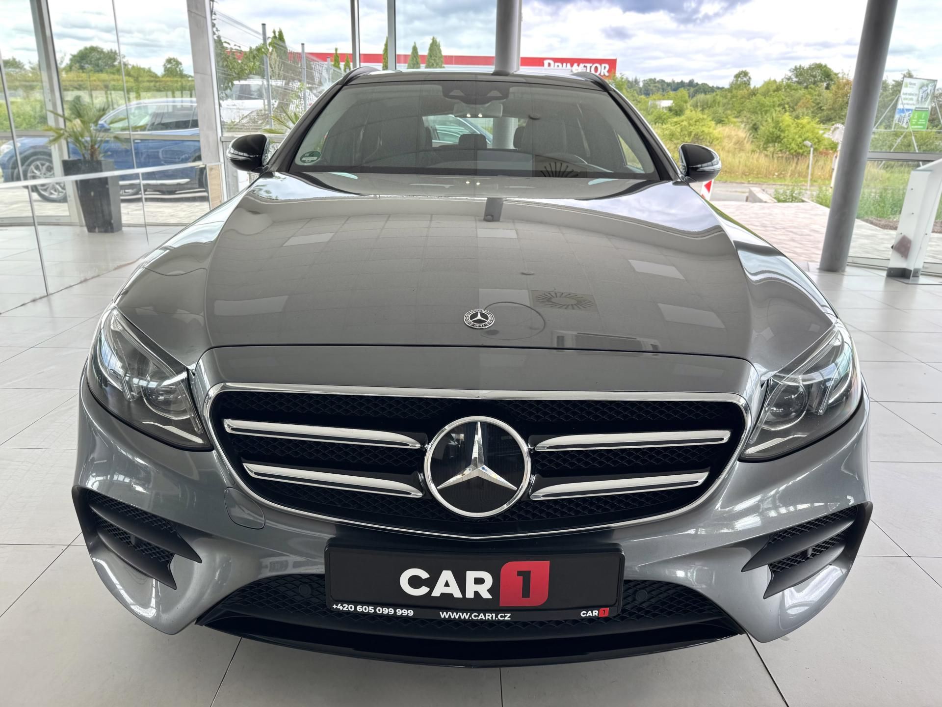 Mercedes-Benz Třídy E, 220d 4Matic AMG*Kamera*Panoram - fotka 3