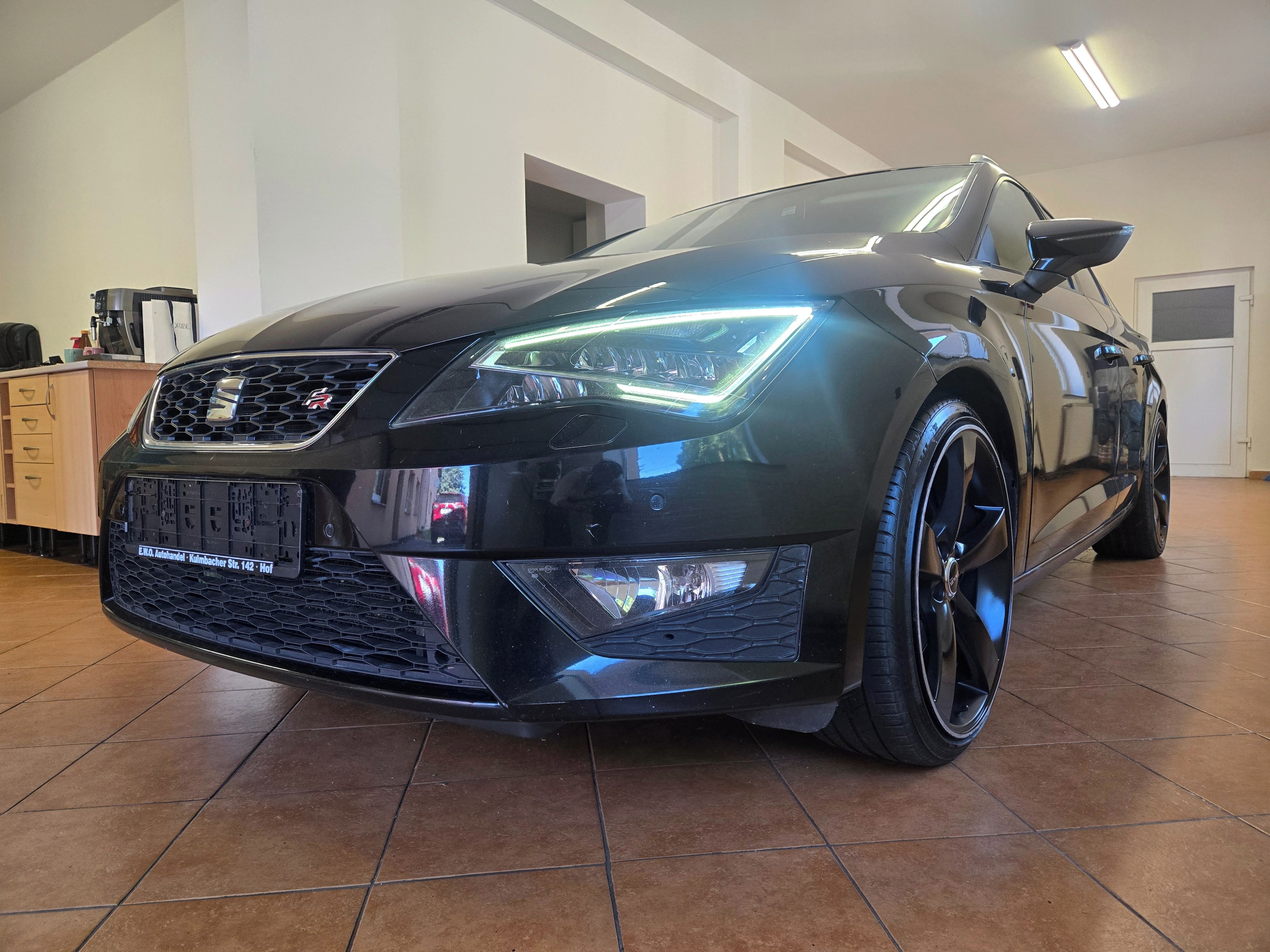 Seat Leon, 2,0TDi 135kW ST-FR