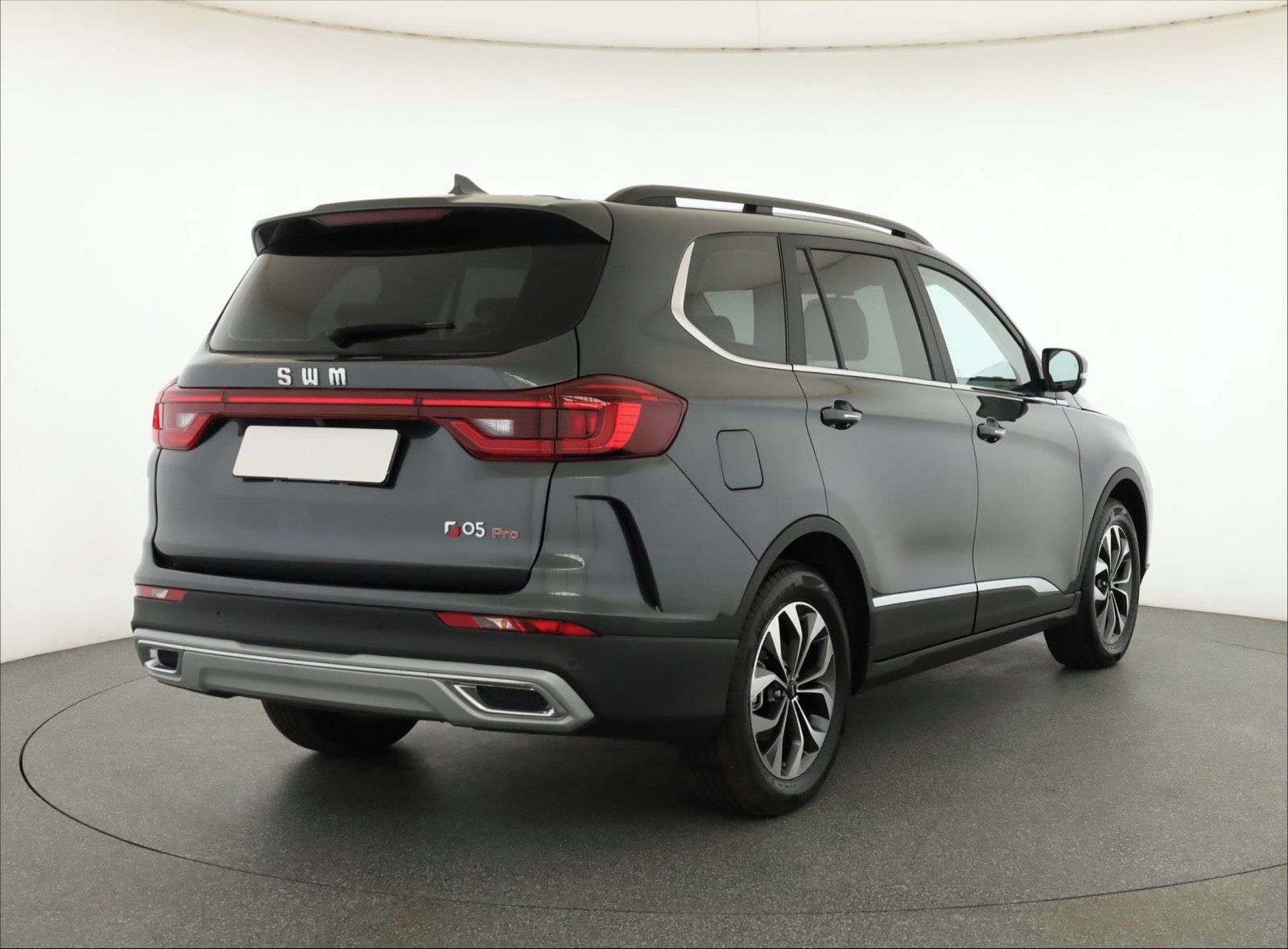 SWM G5 PRO, 1.5 Turbo, 7 míst, ČR,1.maj - fotka 5