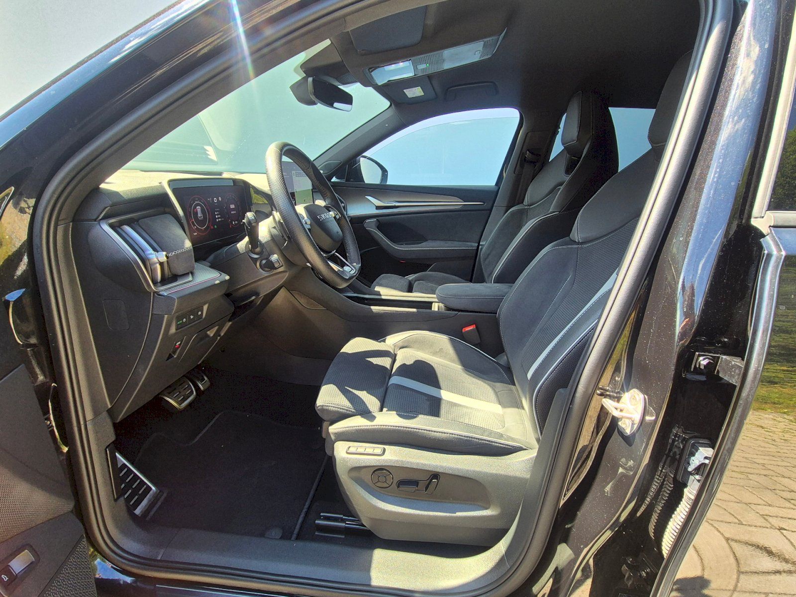 Škoda Kodiaq, 2.0TDI 142kW 4x4 DSG Sportline - fotka 6