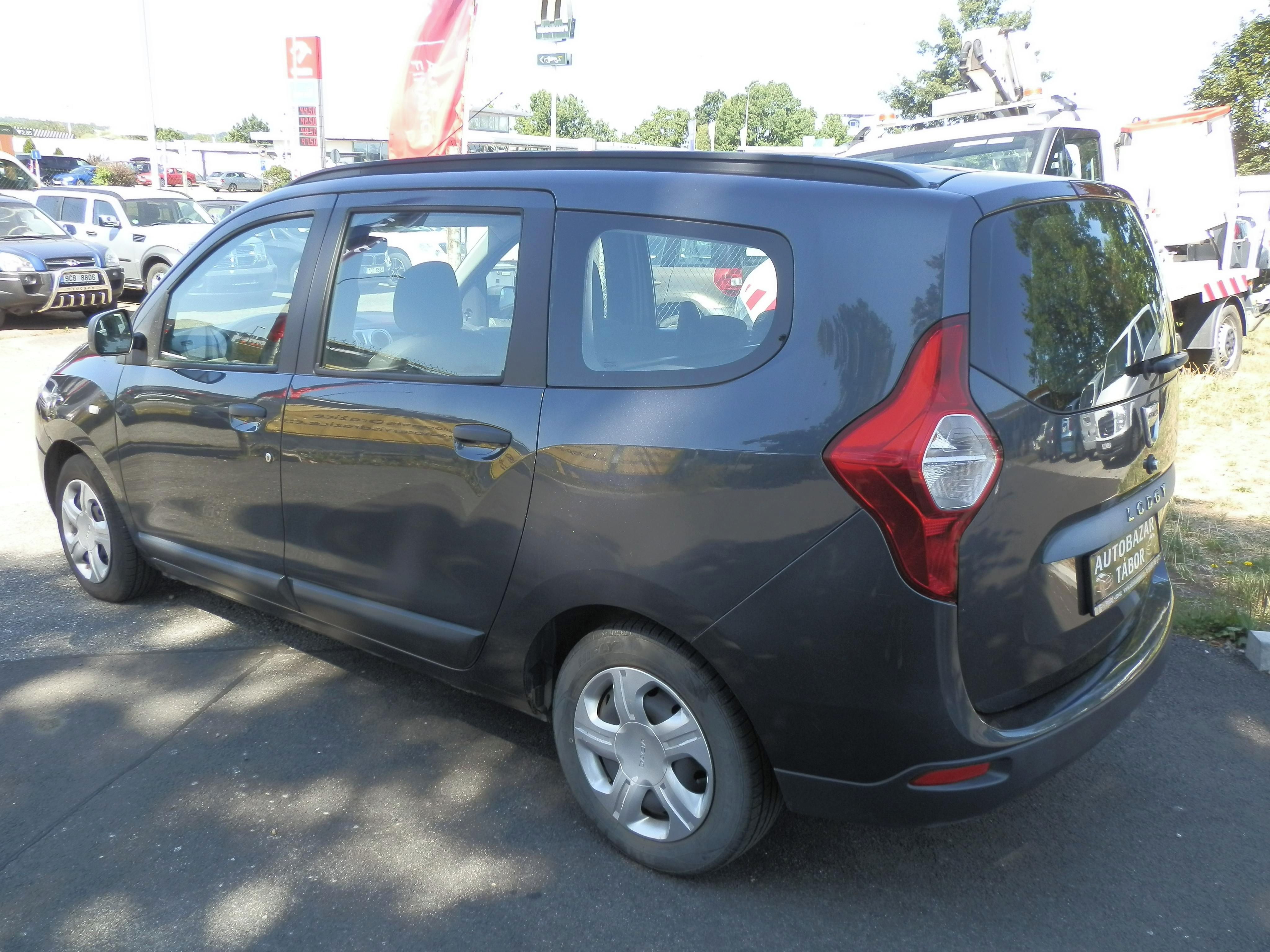 Dacia Lodgy, 1.6 Ambiance - fotka 3