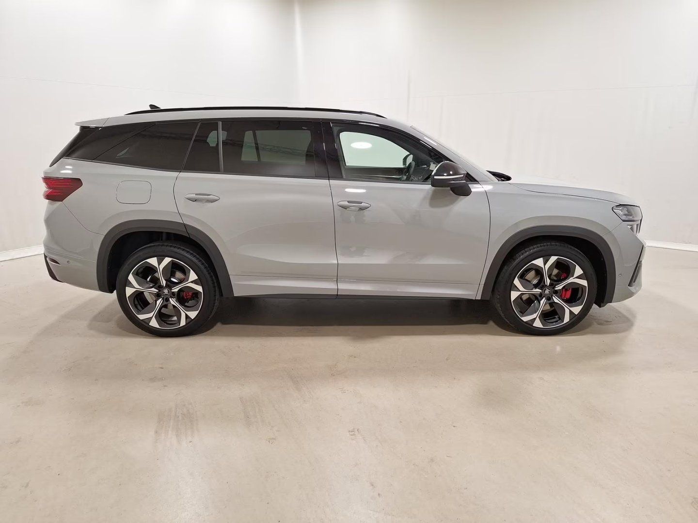 Škoda Kodiaq, RS 2.0 TSI 4x4 195 kW 7Míst - fotka 6