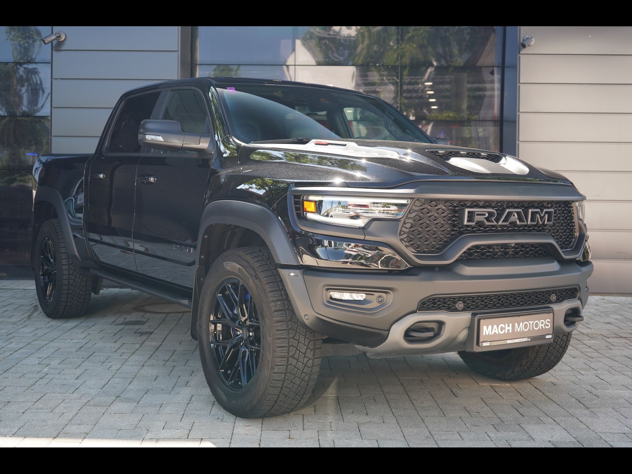 Dodge Ram, 1500 TRX, Equipment Level 2 - fotka 4