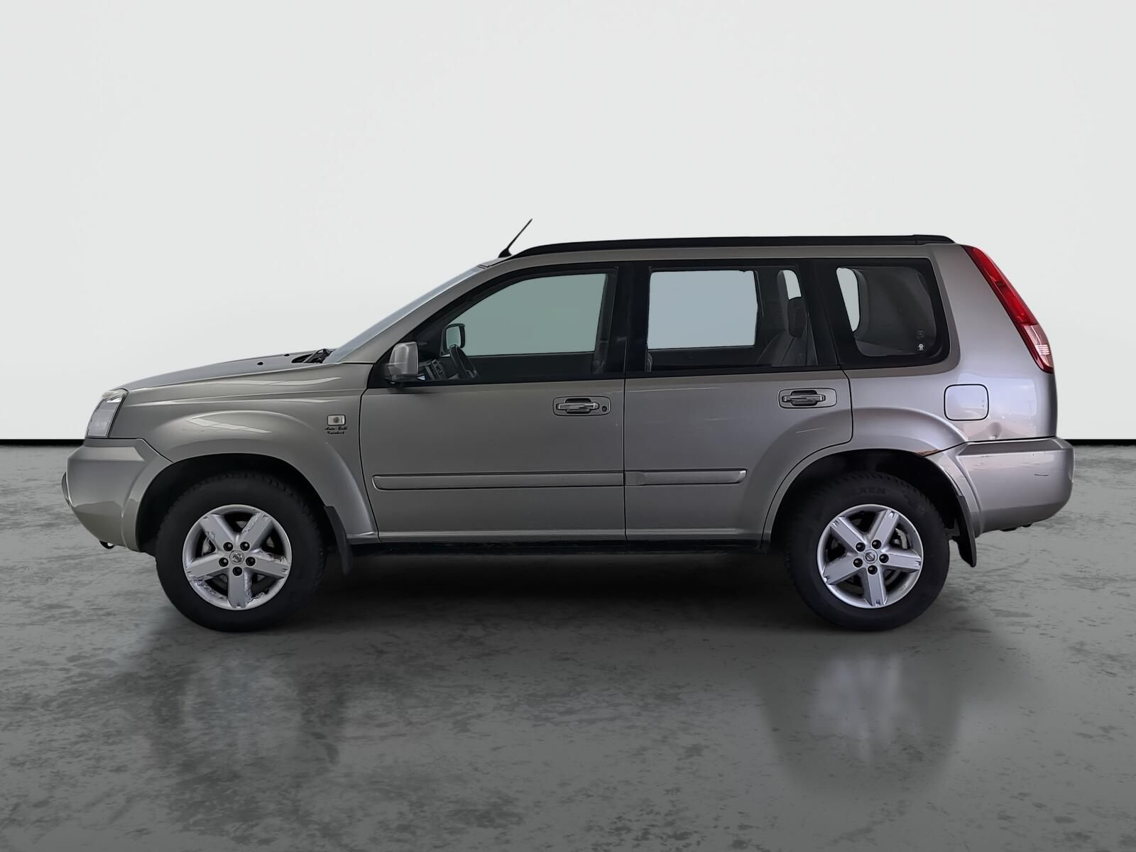 Nissan X-Trail, 2.2 dCi, po STK, Tažné - fotka 3