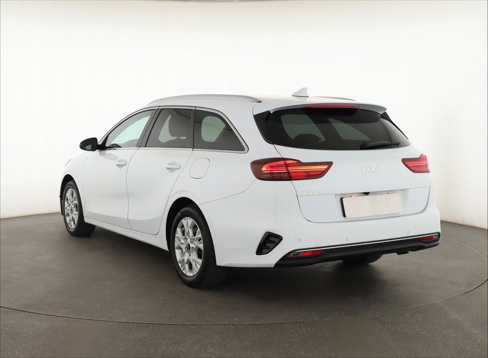 Kia Cee´d, 1.5 T-GDI, Top, Automat, ČR - fotka 4