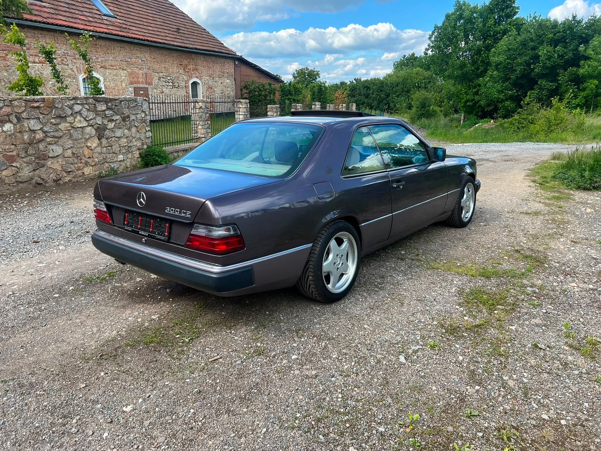 Mercedes-Benz Třídy C, 300CE - fotka 2