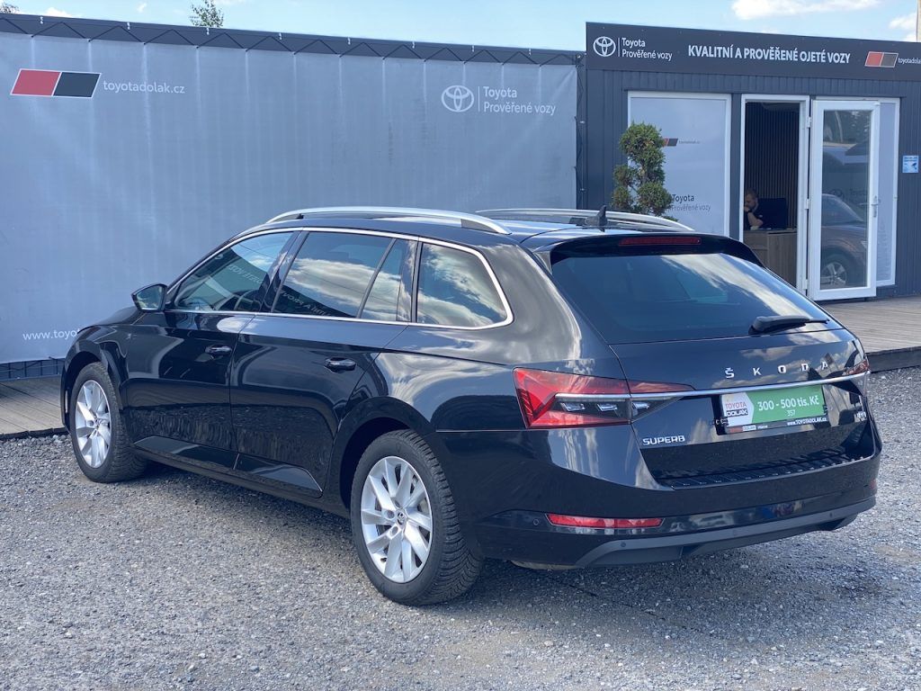 Škoda Superb, 2.0TDi, DSG, 4x4, panorama - fotka 4