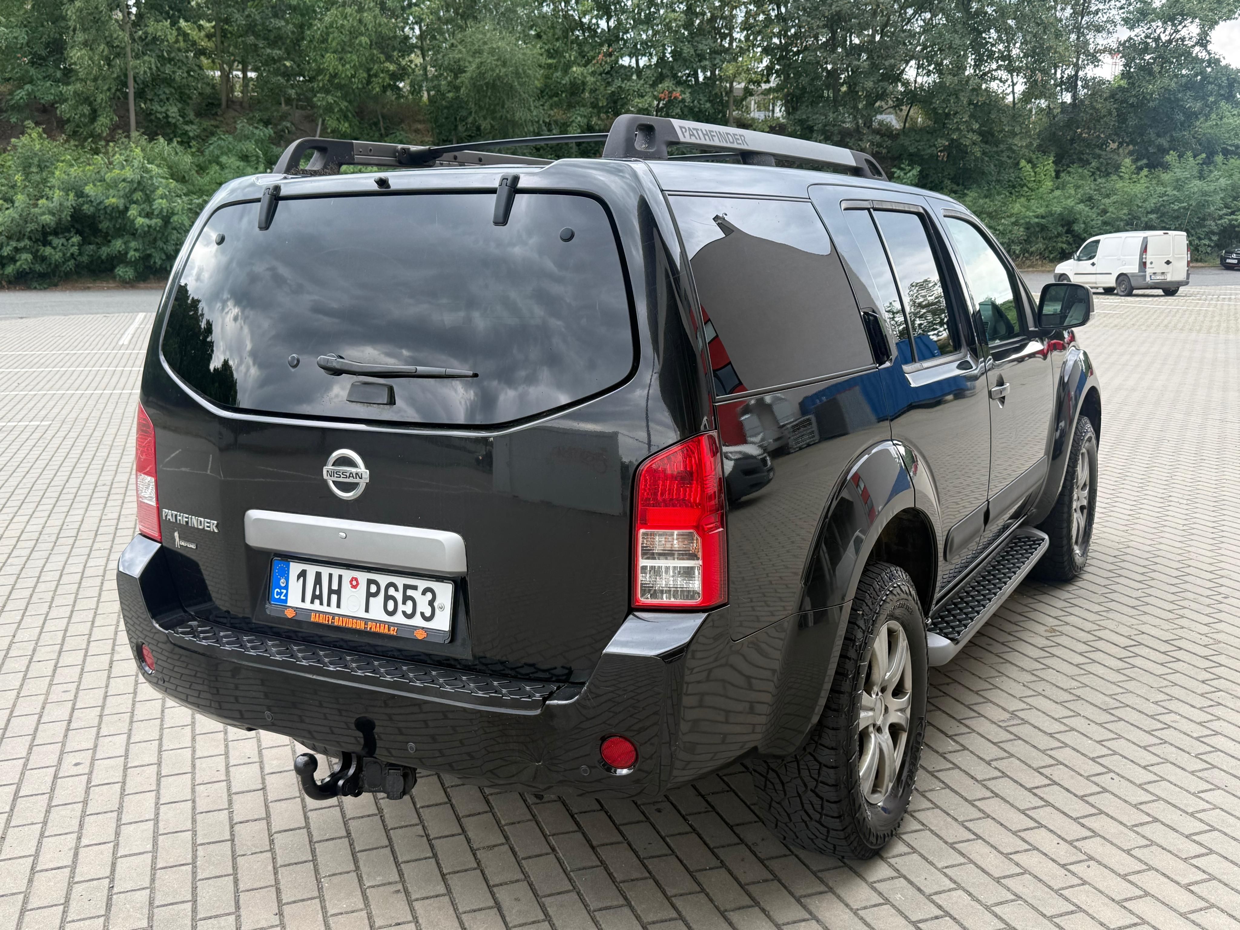 Nissan Pathfinder, 2.5dCi, 126kw 4x4 Původ ČR Aut - fotka 5