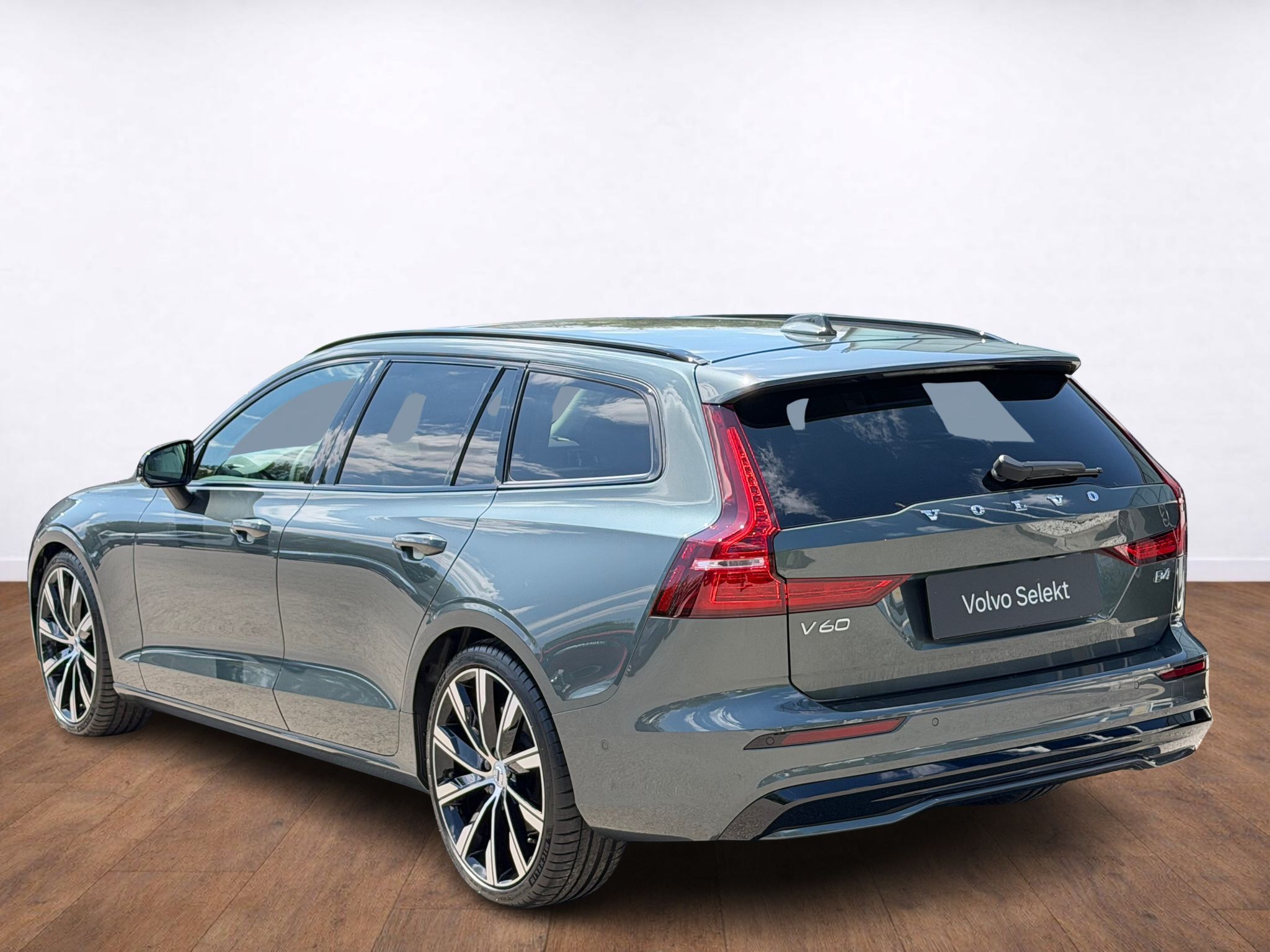 Volvo V60, PLUS DARK B4, FULL LED, BOWERS - fotka 3