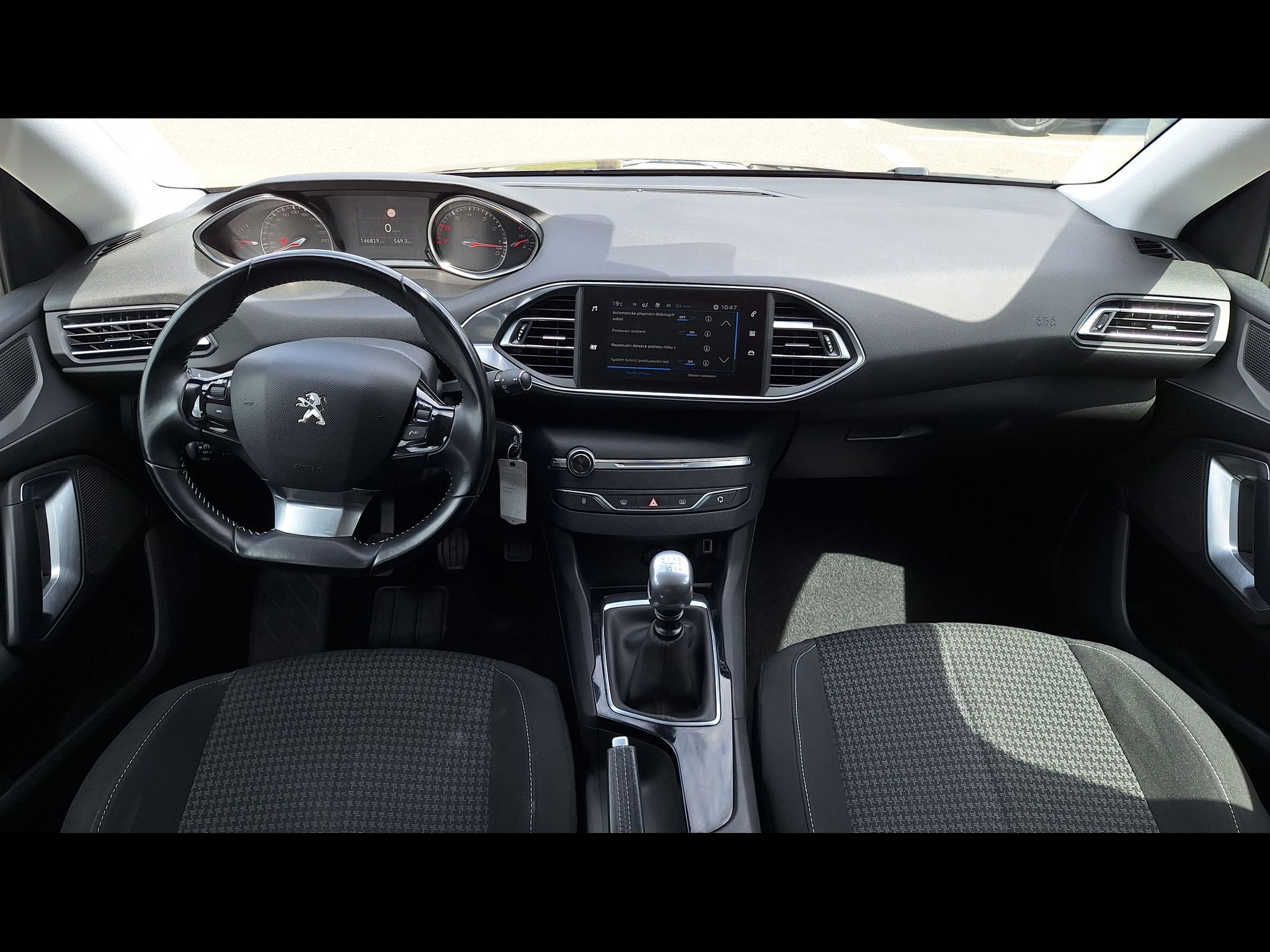 Peugeot 308, 1.2 130k ZÁRUKA SERVIS - fotka 3
