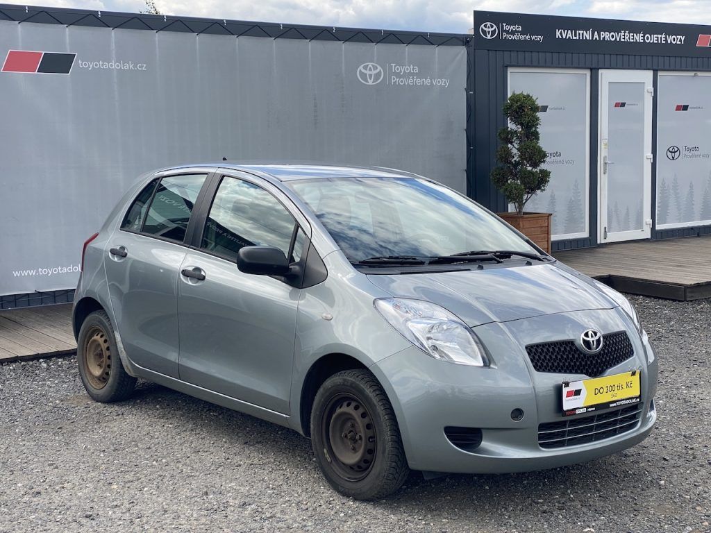 Toyota Yaris, 1.0i, ČR, manual, STK