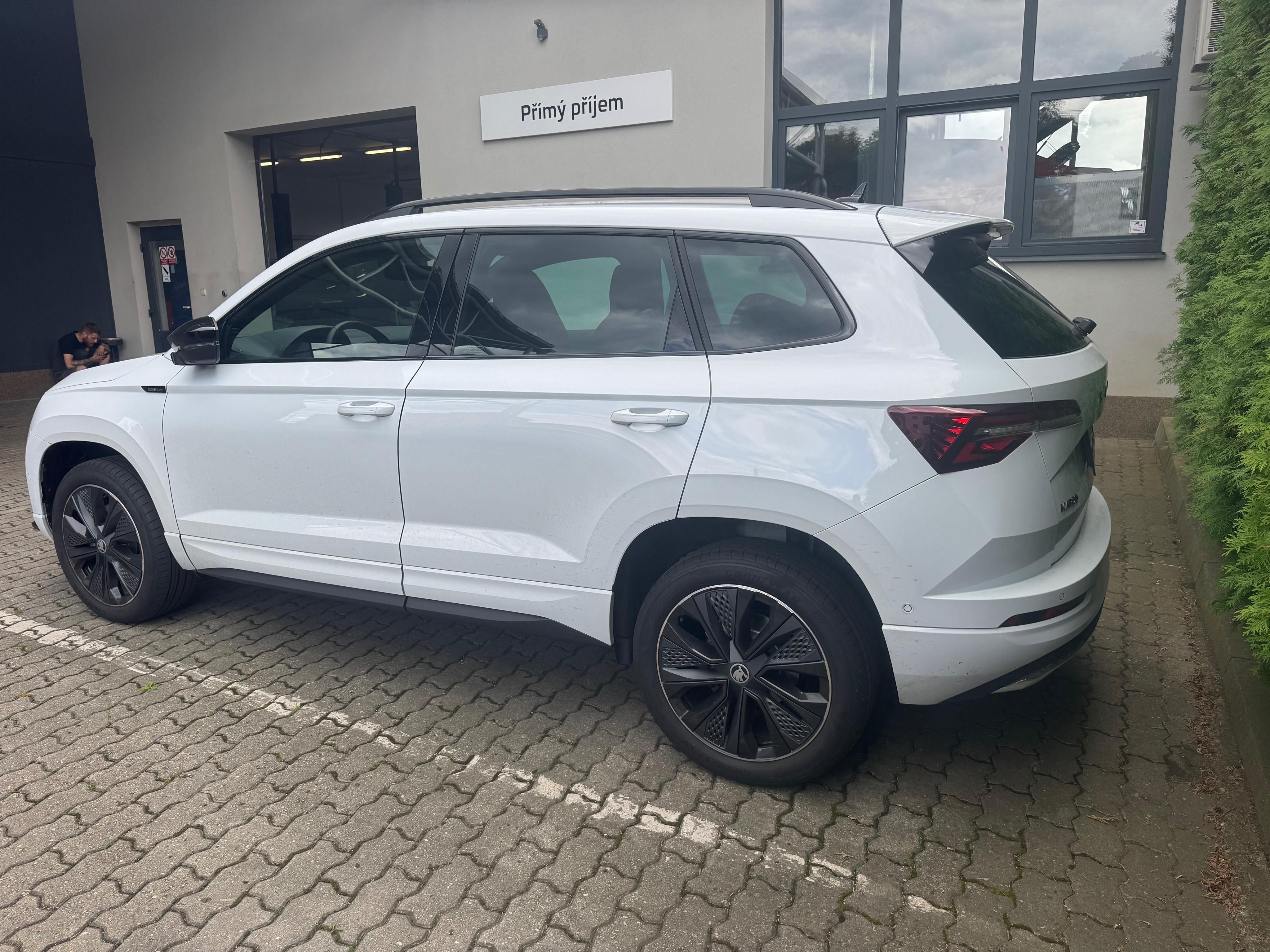 Škoda Karoq, Sportline, 1.5 TSI, 110kw, DSG - fotka 4